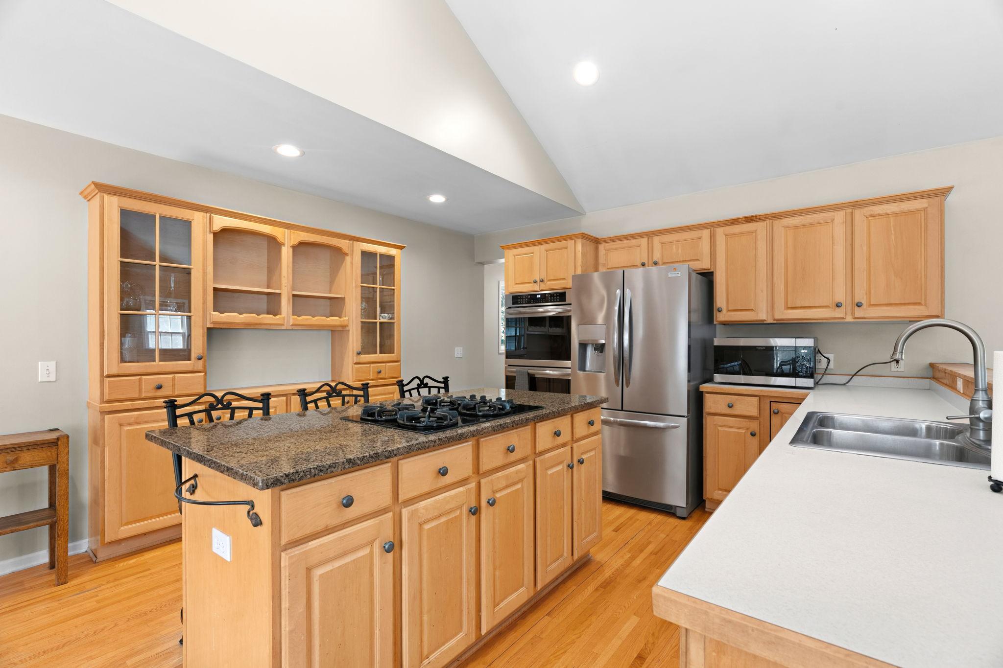 View of Residential at 3213 County Road 101, Minnetonka MN 55391, Minnetonka (16 of 56) - Mike Wilen | Minnesota Team Real Estate