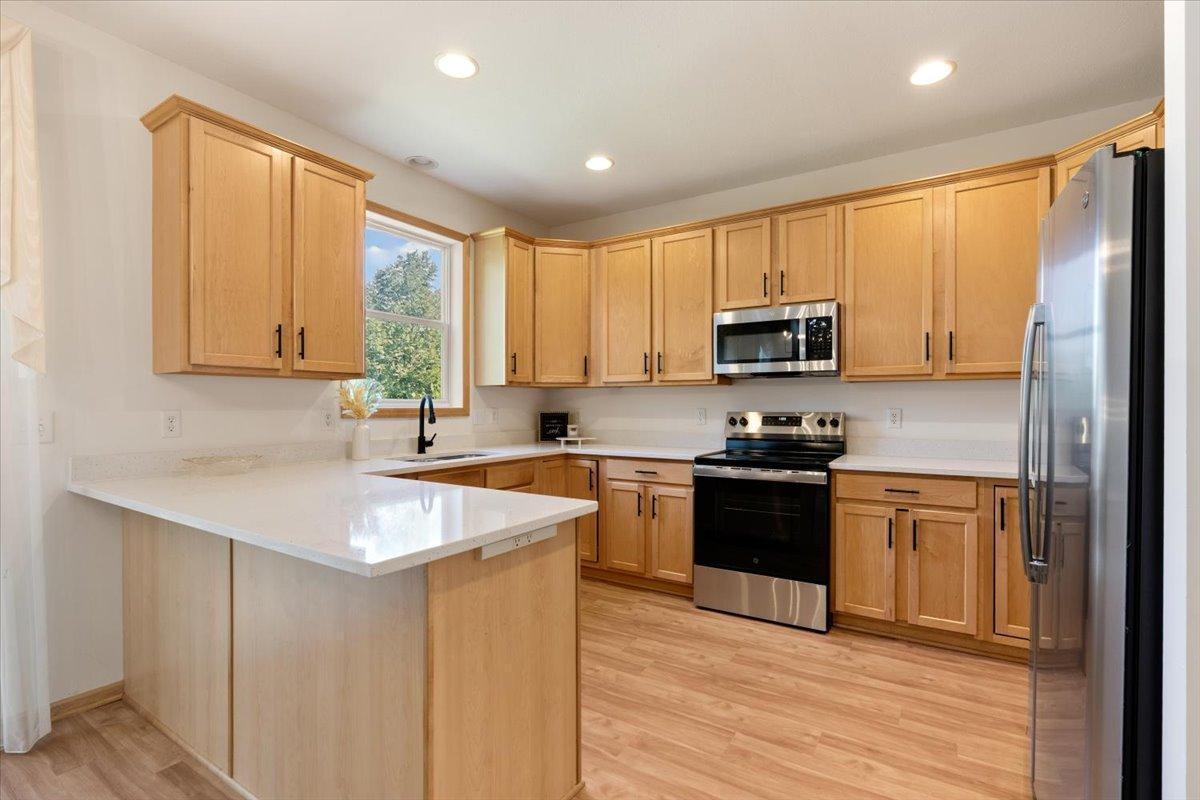 View of Residential at 211 Pine Hollow Drive, Circle Pines MN 55014, Circle Pines (10 of 43) - Mike Wilen | Minnesota Team Real Estate