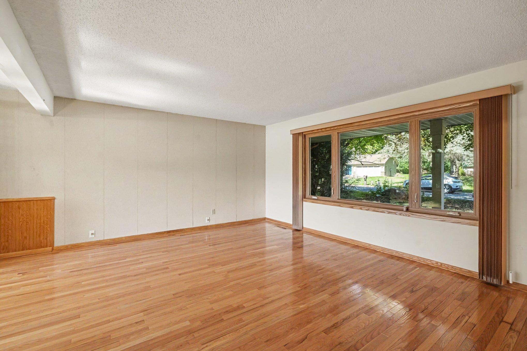 View of Residential at 6385 Acorn Road, Mound MN 55364, Mound (4 of 39) - Mike Wilen | Minnesota Team Real Estate