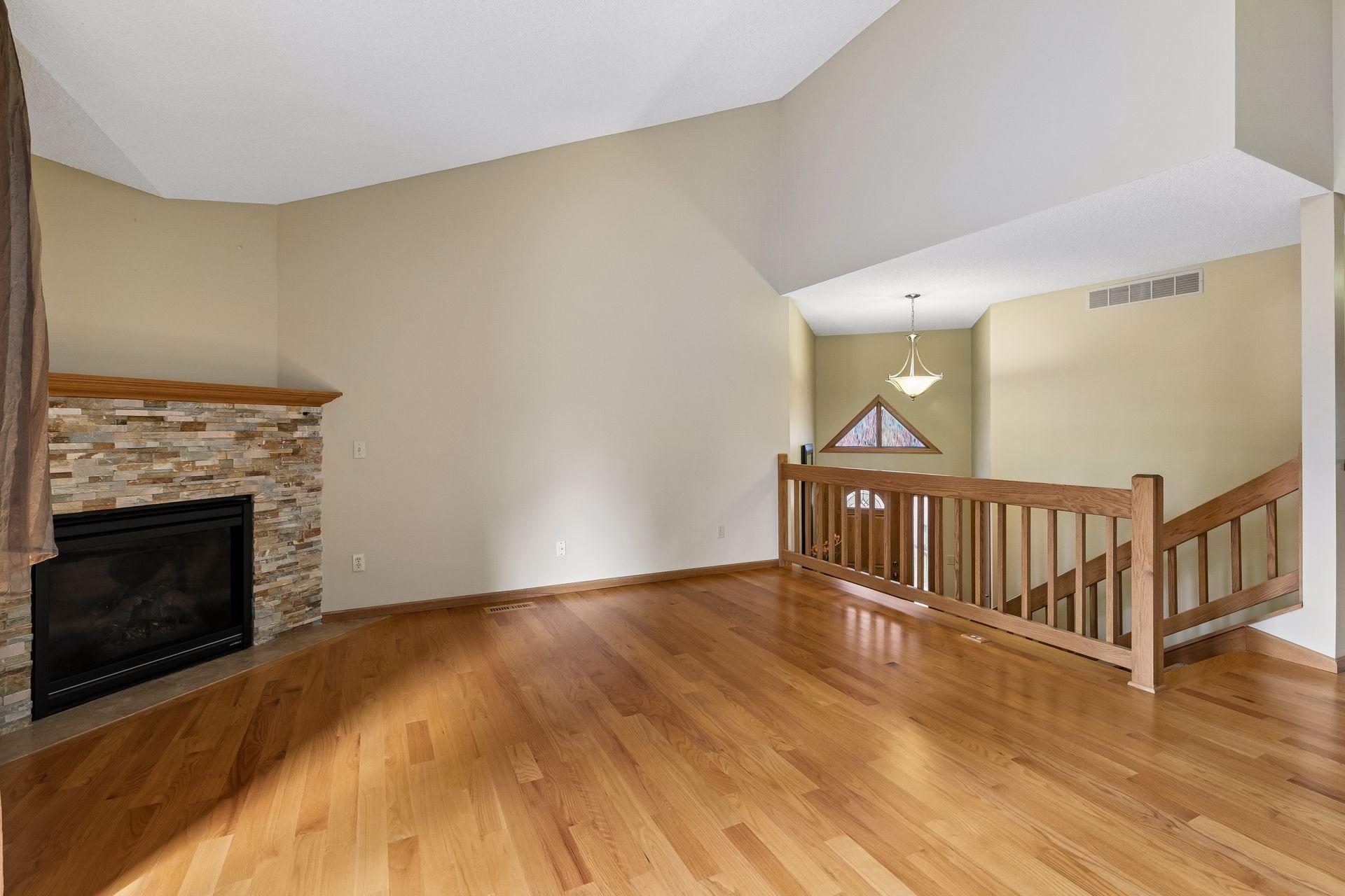 View of Residential at 12526 Parkwood Drive, Burnsville MN 55337, Burnsville (10 of 34) - Mike Wilen | Minnesota Team Real Estate