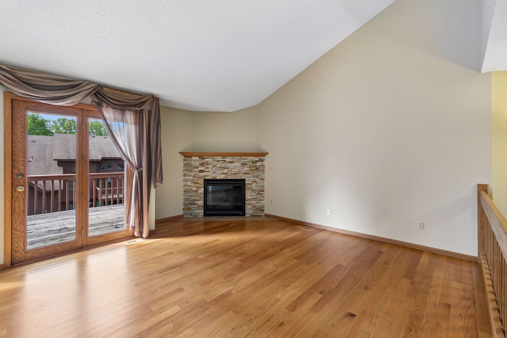 View of Residential at 12526 Parkwood Drive, Burnsville MN 55337, Burnsville (8 of 34) - Mike Wilen | Minnesota Team Real Estate