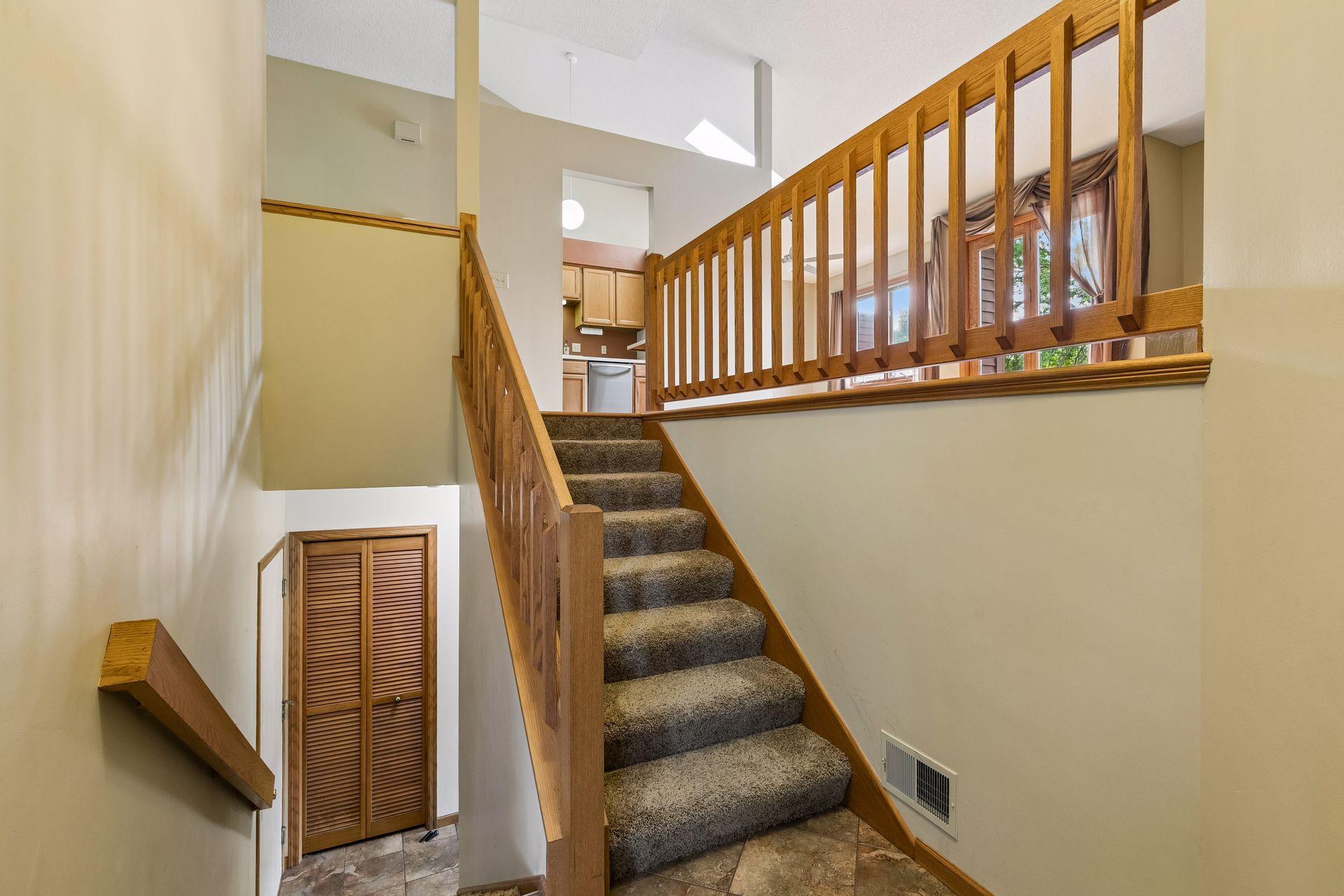 View of Residential at 12526 Parkwood Drive, Burnsville MN 55337, Burnsville (7 of 34) - Mike Wilen | Minnesota Team Real Estate