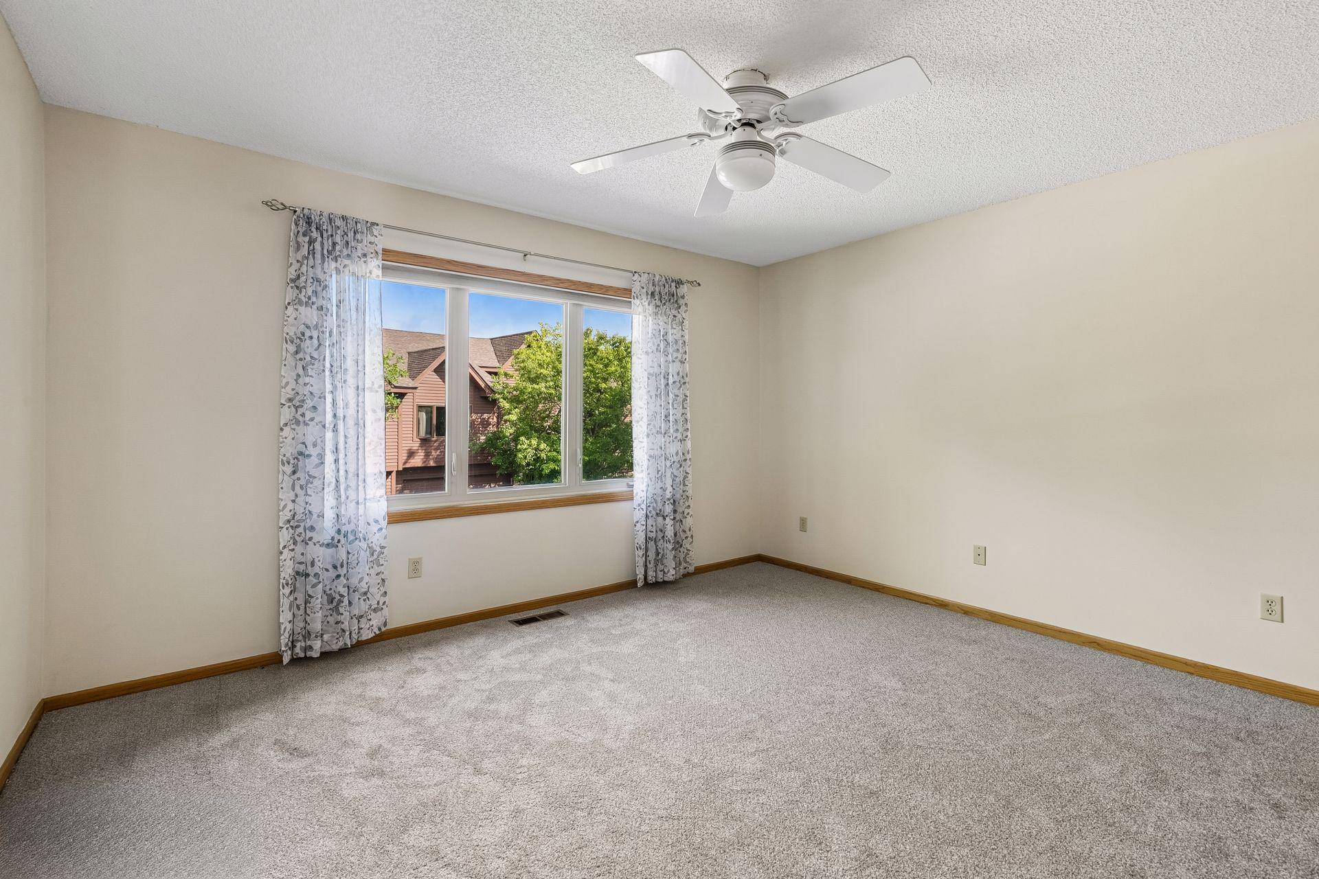 View of Residential at 12526 Parkwood Drive, Burnsville MN 55337, Burnsville (17 of 34) - Mike Wilen | Minnesota Team Real Estate
