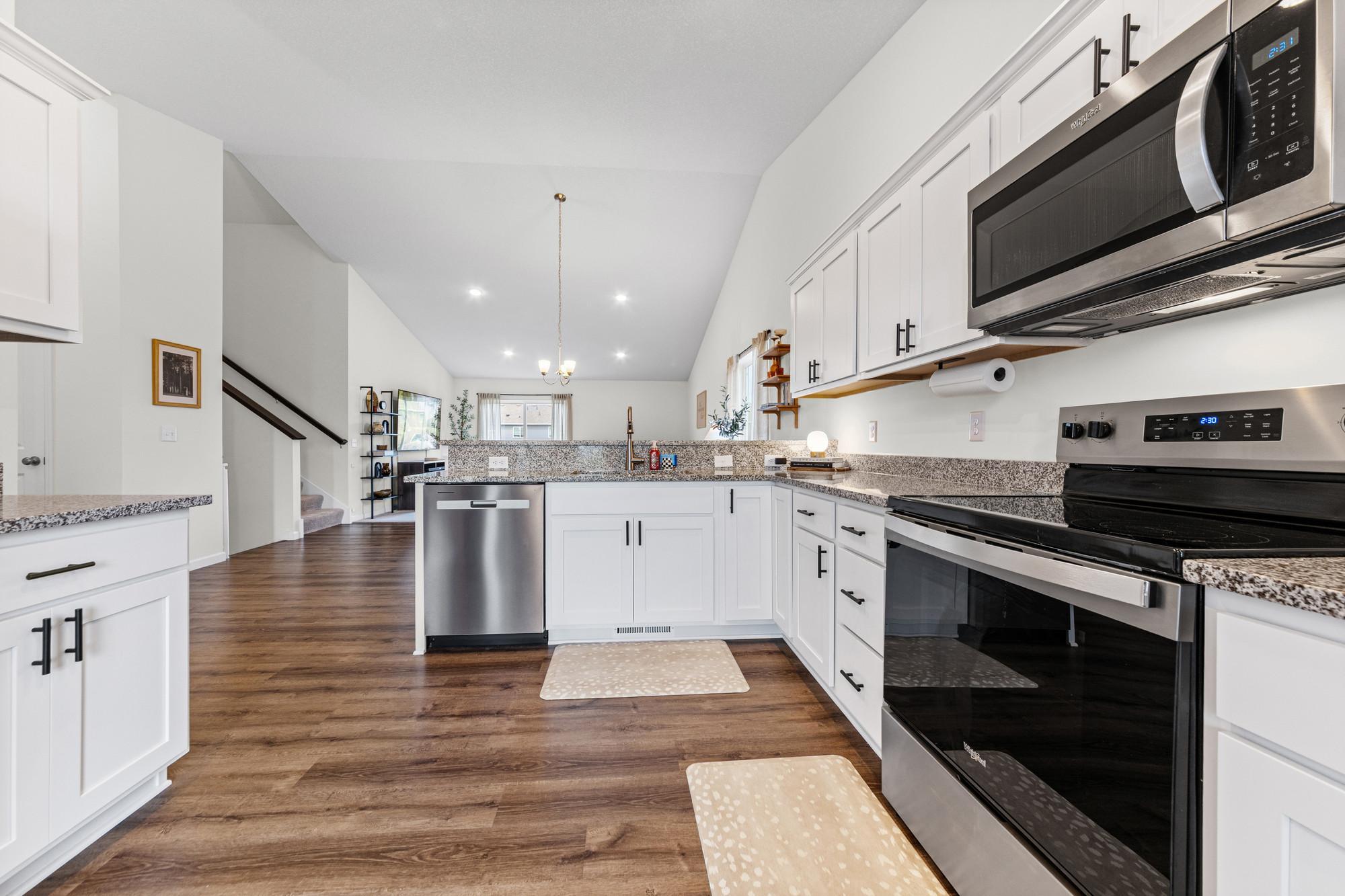 View of Residential at 909 Emily Court, Montgomery MN 56069, Montgomery (11 of 50) - Mike Wilen | Minnesota Team Real Estate