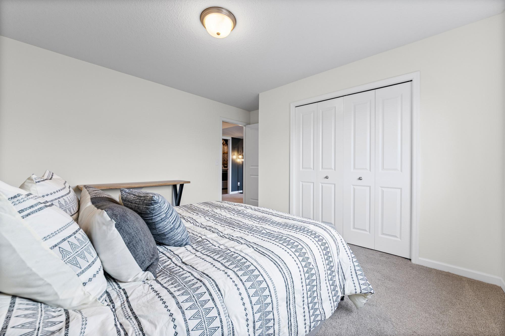 View of Residential at 909 Emily Court, Montgomery MN 56069, Montgomery (35 of 50) - Mike Wilen | Minnesota Team Real Estate