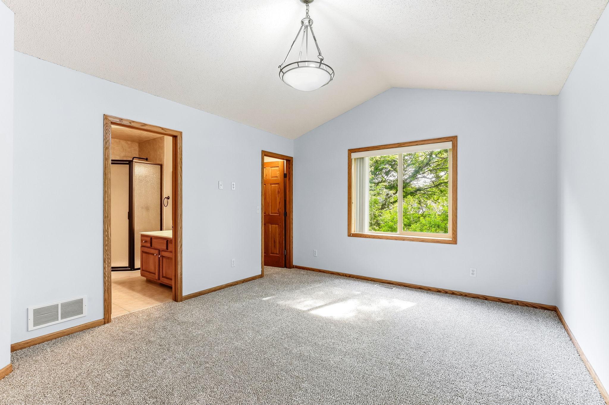 View of Residential at 9918 Kiwi Avenue, Brooklyn Park MN 55443, Brooklyn Park (26 of 58) - Mike Wilen | Minnesota Team Real Estate