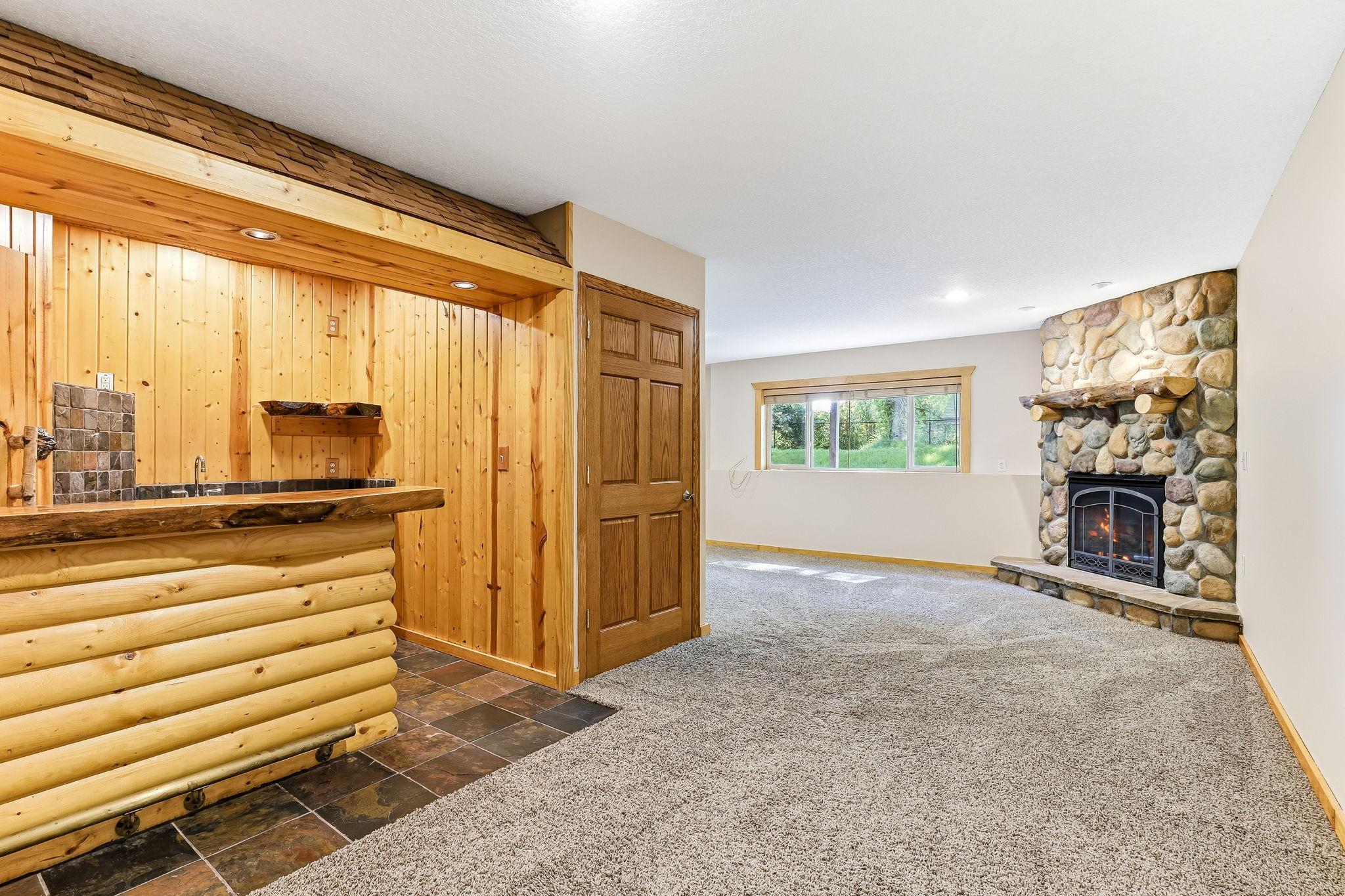 View of Residential at 9918 Kiwi Avenue, Brooklyn Park MN 55443, Brooklyn Park (32 of 58) - Mike Wilen | Minnesota Team Real Estate