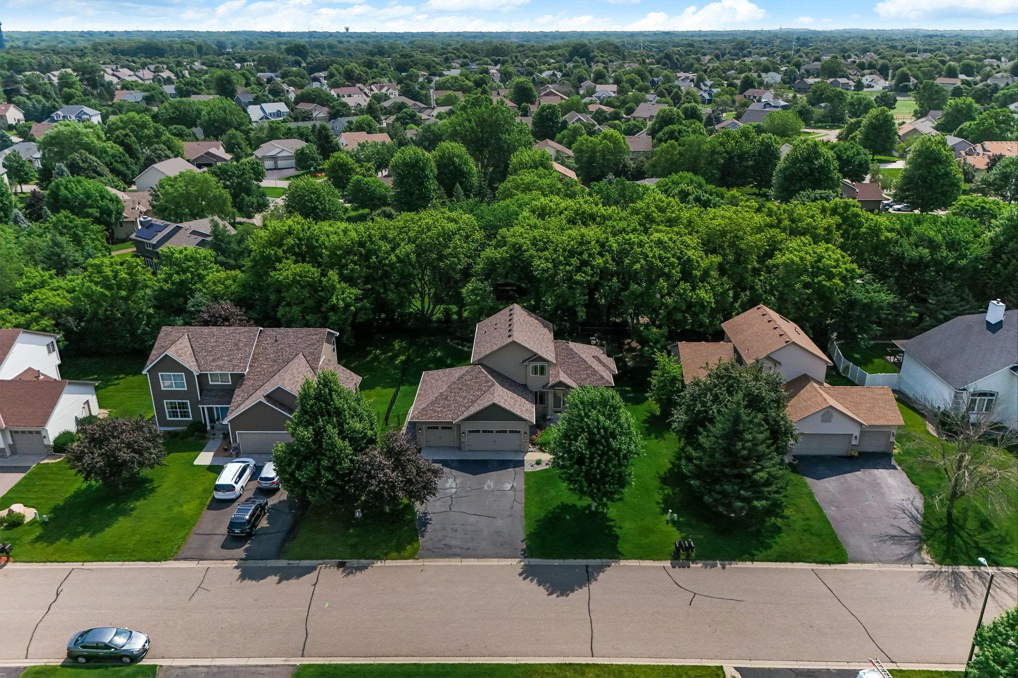 View of Residential at 9918 Kiwi Avenue, Brooklyn Park MN 55443, Brooklyn Park (55 of 58) - Mike Wilen | Minnesota Team Real Estate