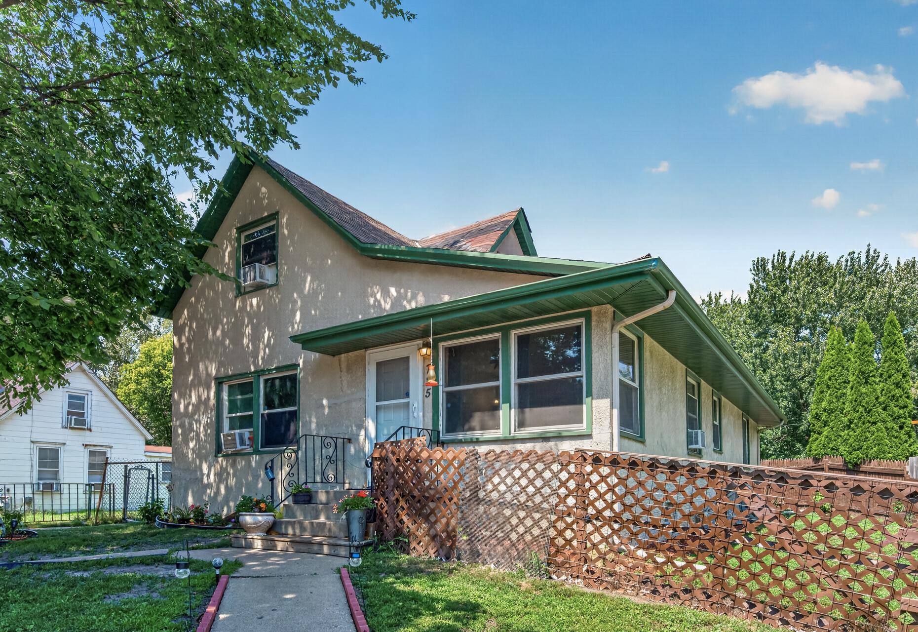 View of Single Family at 725 California Avenue, Saint Paul - Mike Wilen | Minnesota Team Real Estate