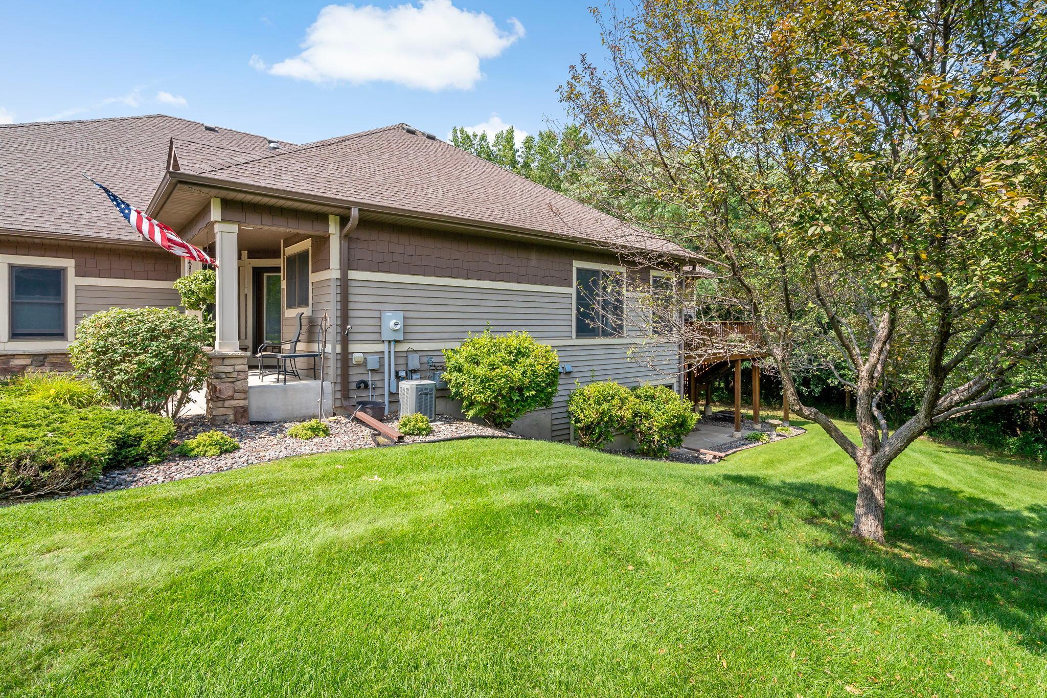 View of Residential at 1371 Holly Avenue, Oakdale MN 55128, Oakdale (37 of 42) - Mike Wilen | Minnesota Team Real Estate