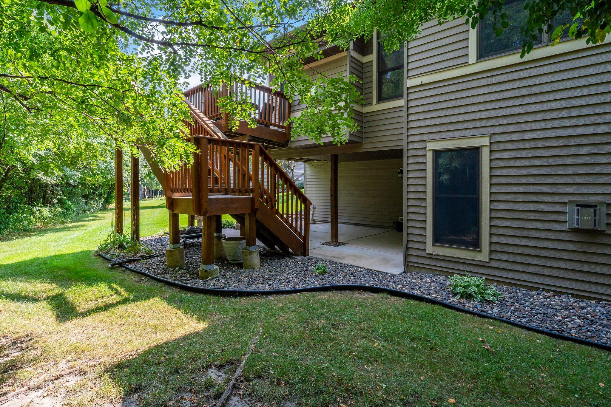 View of Residential at 1371 Holly Avenue, Oakdale MN 55128, Oakdale (41 of 42) - Mike Wilen | Minnesota Team Real Estate