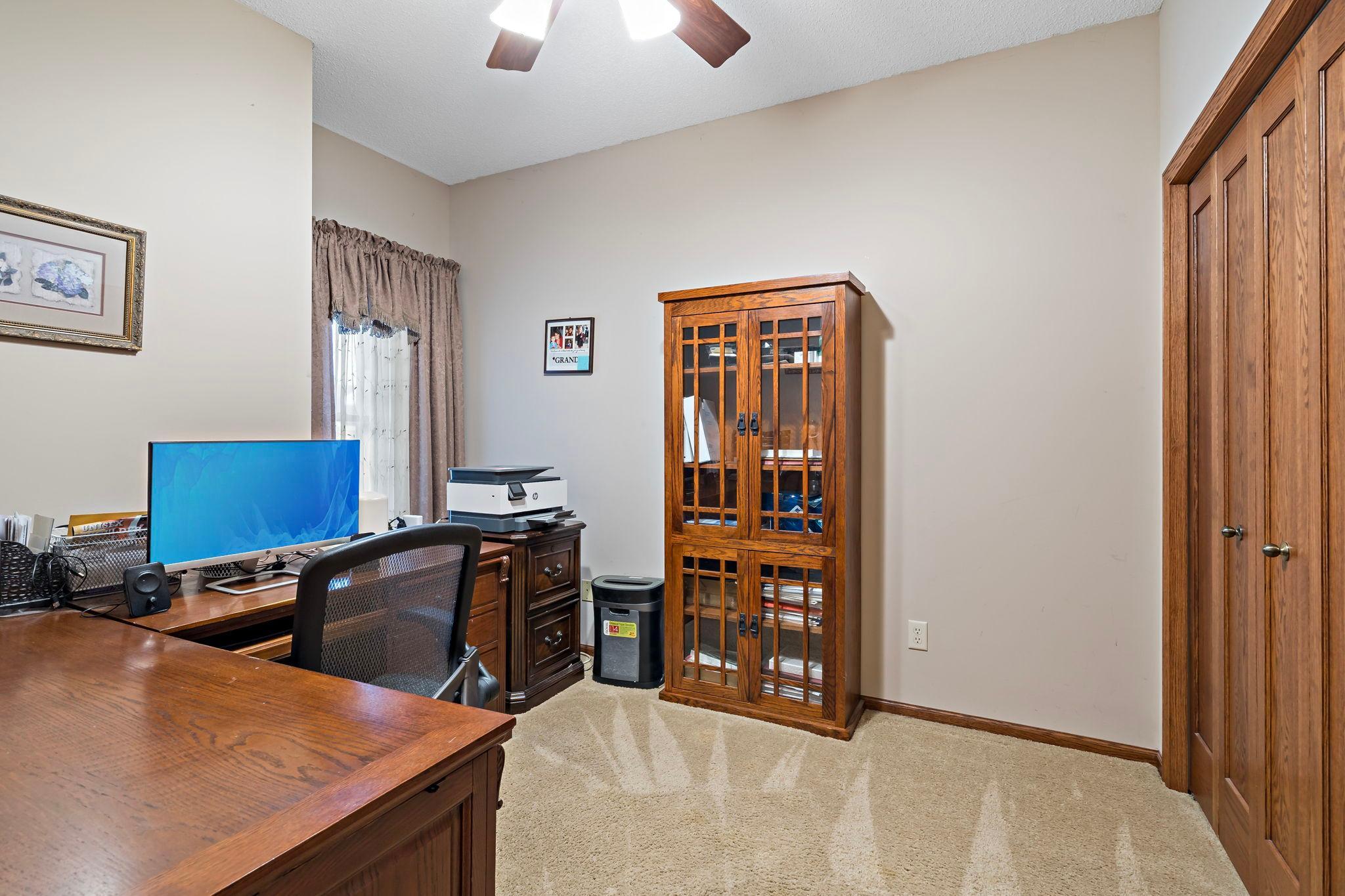 View of Residential at 1371 Holly Avenue, Oakdale MN 55128, Oakdale (20 of 42) - Mike Wilen | Minnesota Team Real Estate