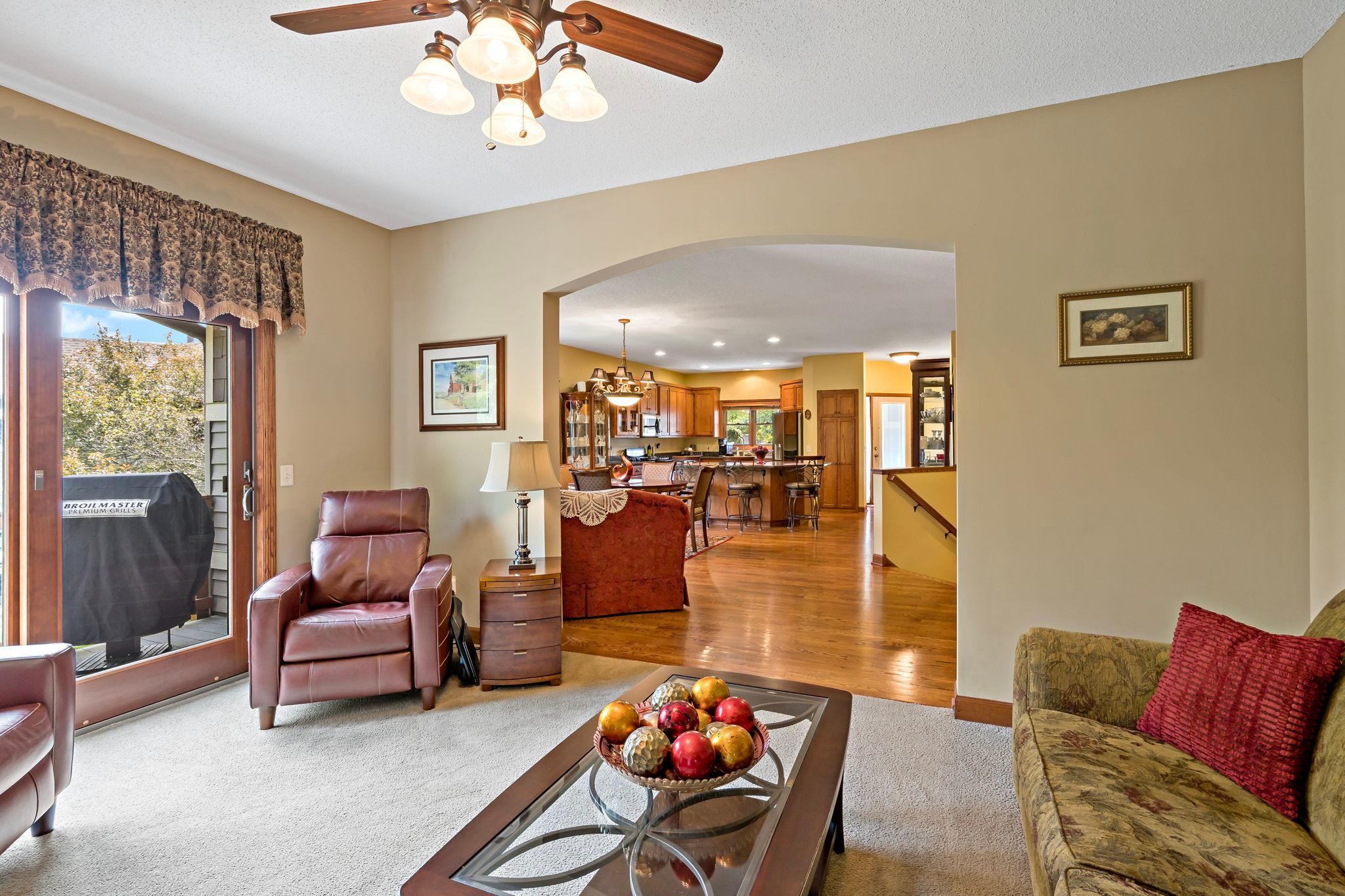 View of Residential at 1371 Holly Avenue, Oakdale MN 55128, Oakdale (15 of 42) - Mike Wilen | Minnesota Team Real Estate