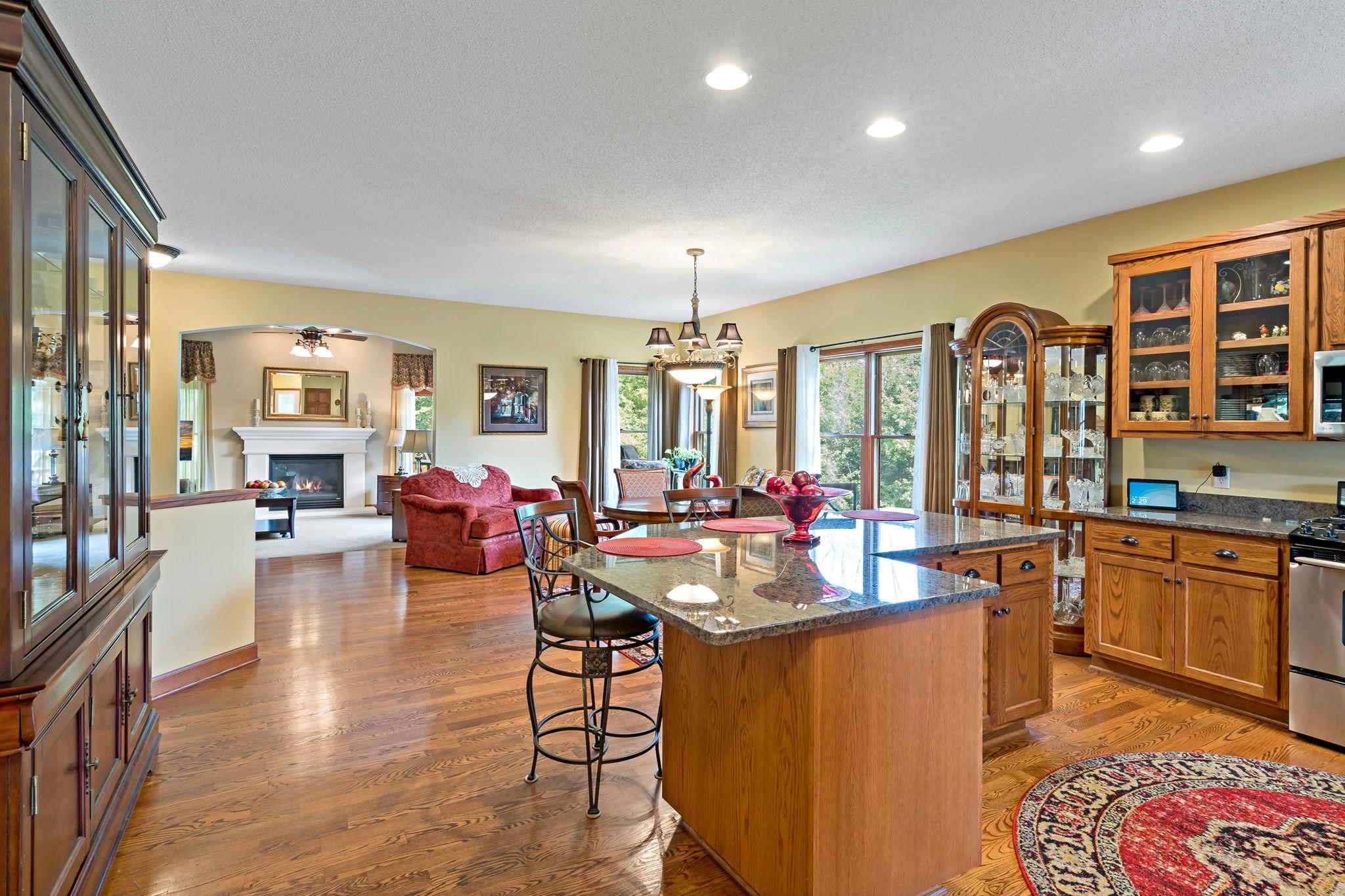 View of Residential at 1371 Holly Avenue, Oakdale MN 55128, Oakdale (10 of 42) - Mike Wilen | Minnesota Team Real Estate