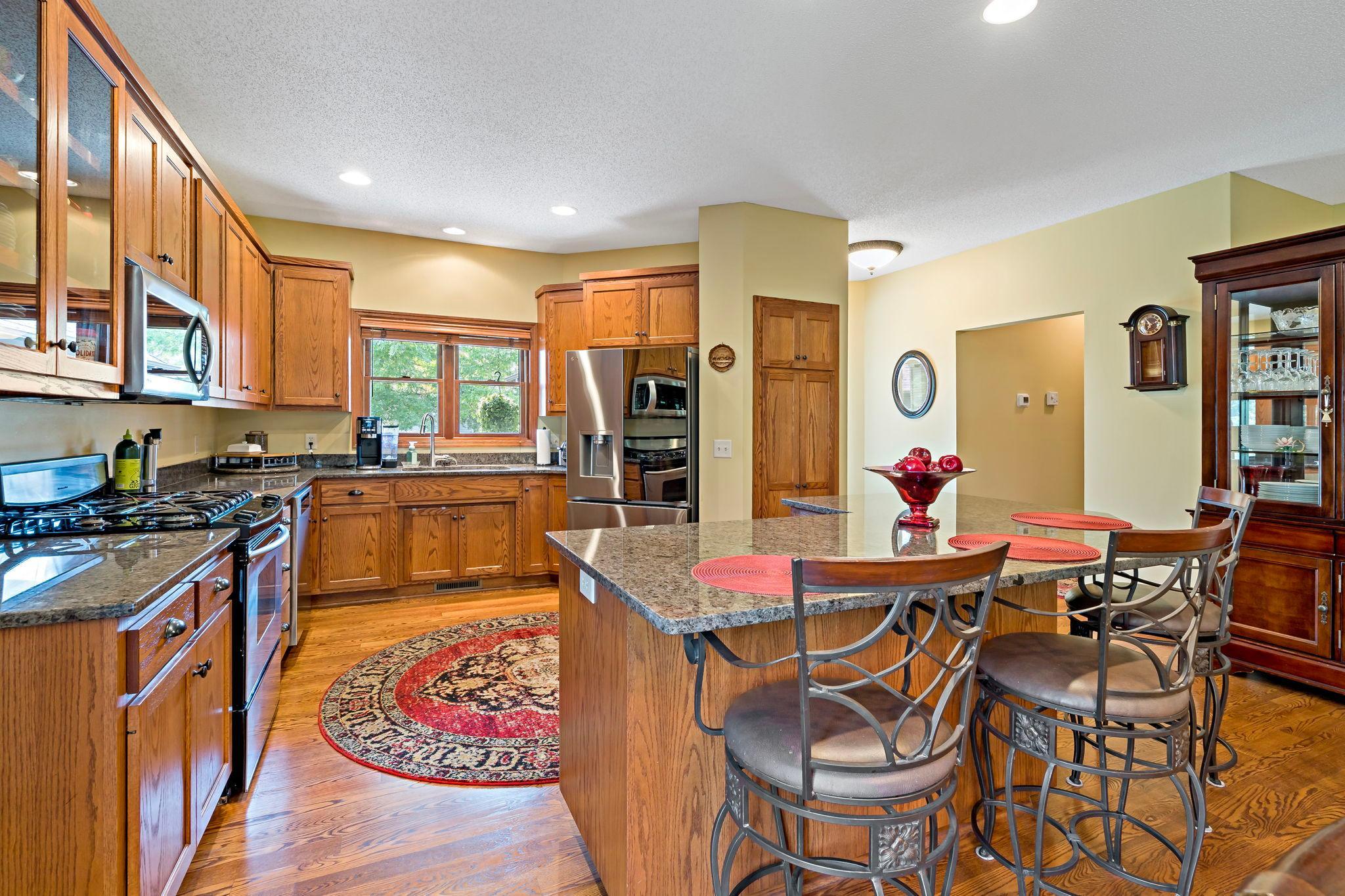 View of Residential at 1371 Holly Avenue, Oakdale MN 55128, Oakdale (4 of 42) - Mike Wilen | Minnesota Team Real Estate