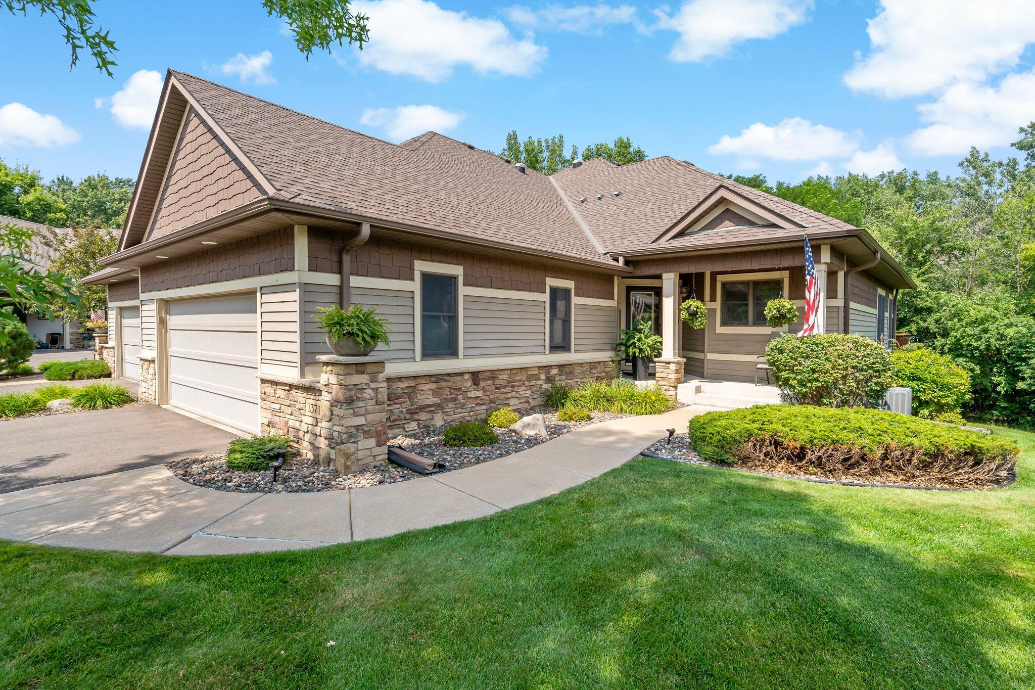 View of Twin Home at 1371 Holly Avenue, Oakdale - Mike Wilen | Minnesota Team Real Estate