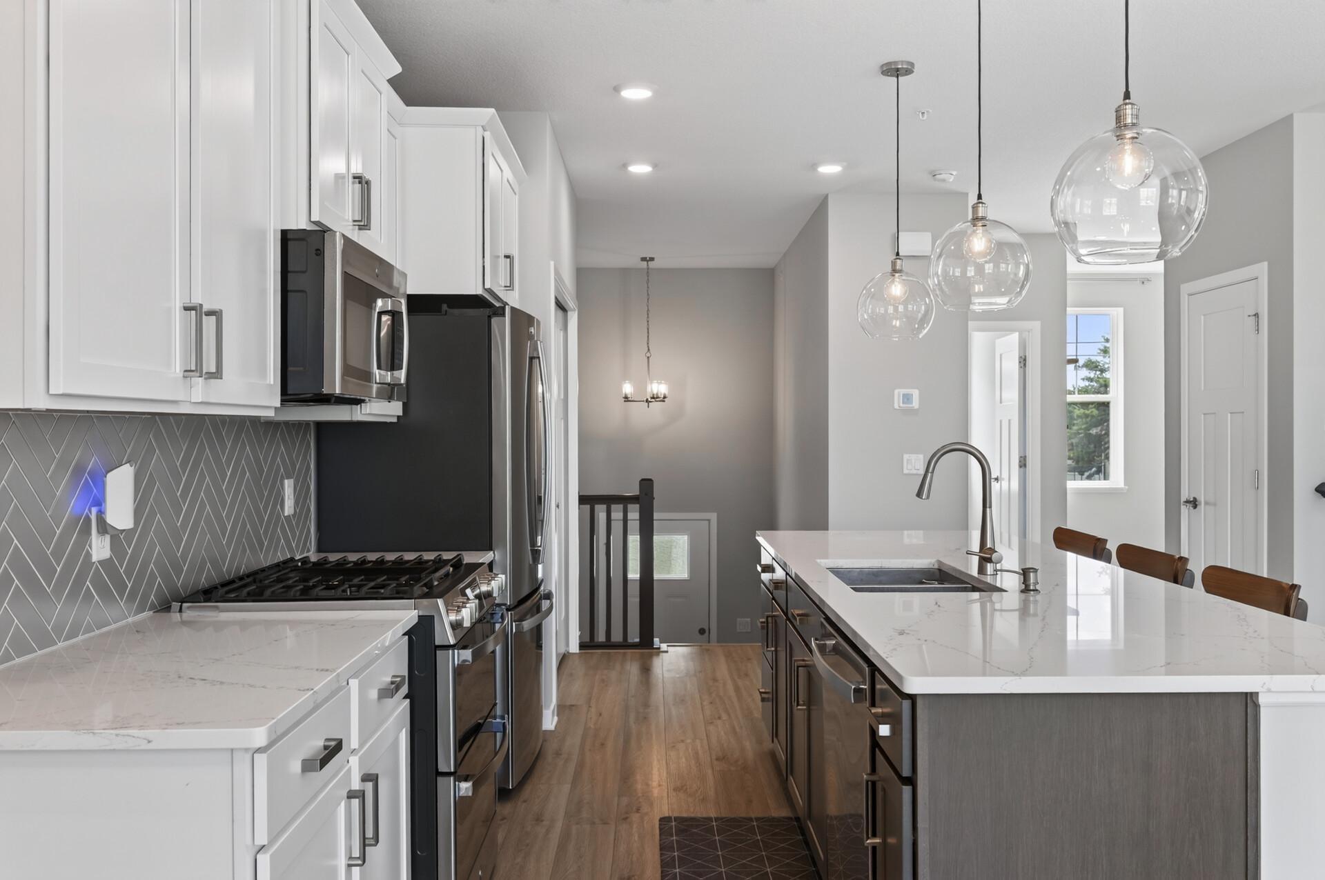 View of Residential at 1546 Timberwood Lane, West Saint Paul MN 55118, West Saint Paul (21 of 61) - Mike Wilen | Minnesota Team Real Estate