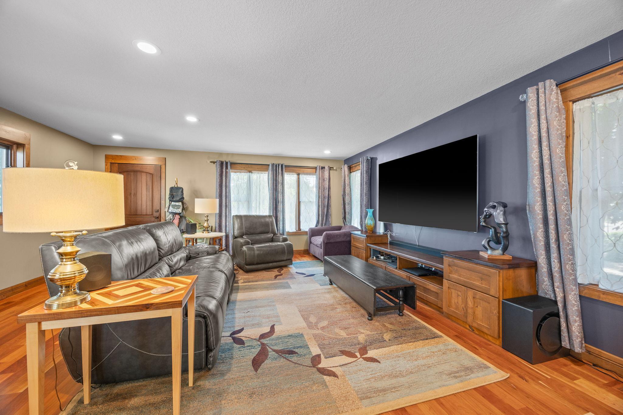 View of Residential at 318 4th Street, Minneapolis MN 55413, Minneapolis - Mike Wilen | Minnesota Team Real Estate