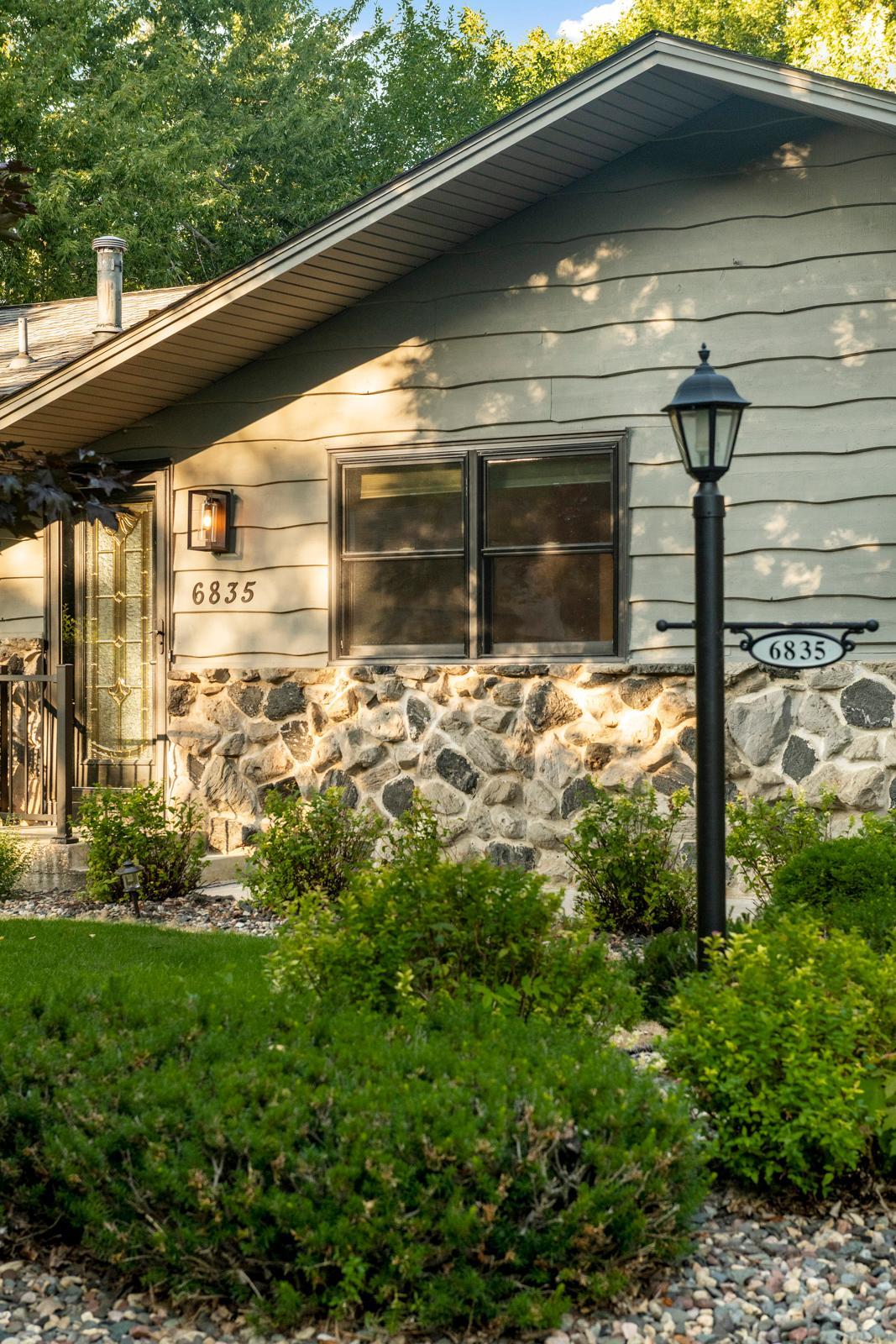 View of Residential at 6835 Rosemary Road, Eden Prairie MN 55346, Eden Prairie (7 of 62) - Mike Wilen | Minnesota Team Real Estate