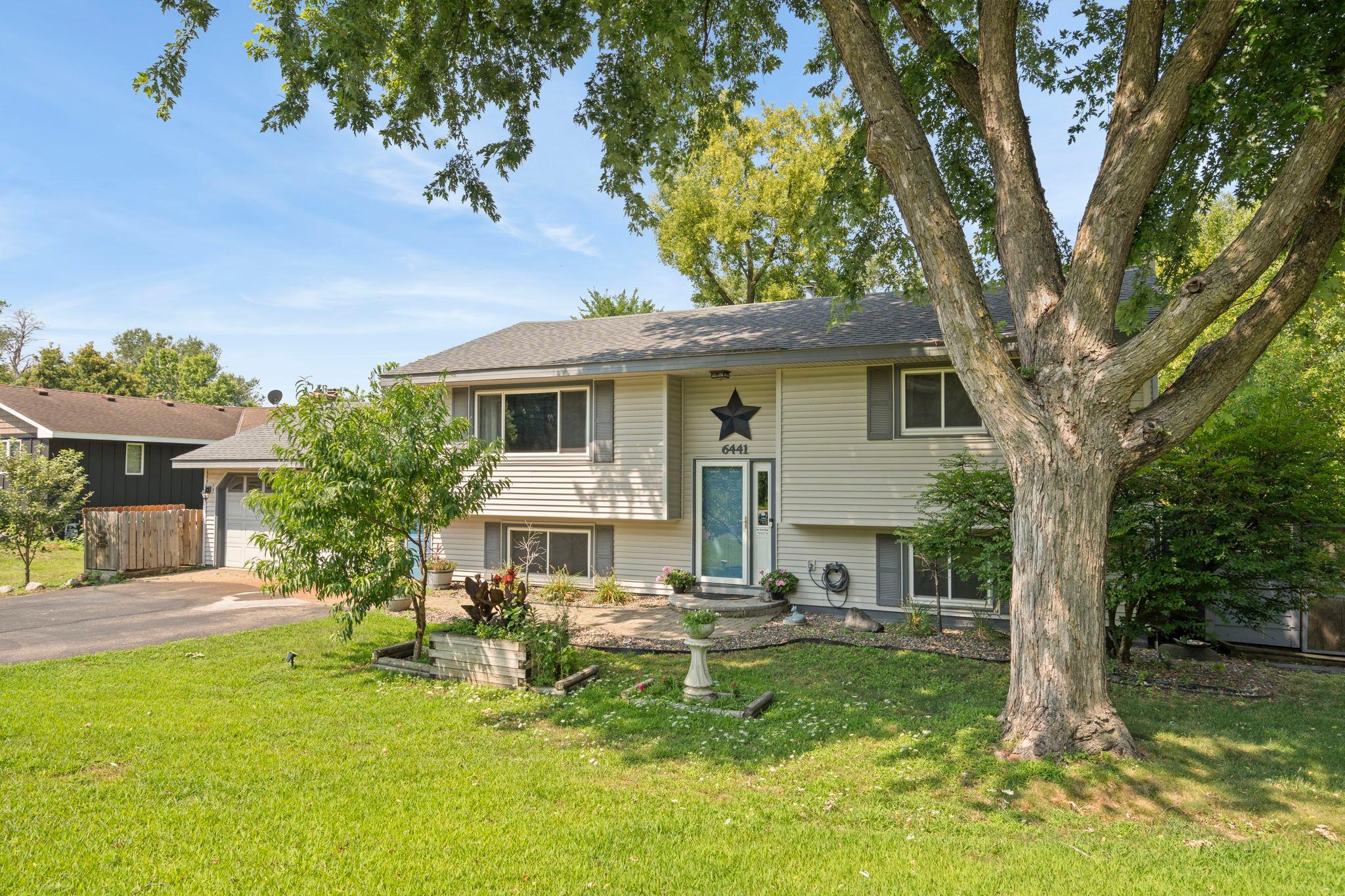 View of Residential at 6441 Edgemont Boulevard, Brooklyn Park MN 55428, Brooklyn Park (5 of 73) - Mike Wilen | Minnesota Team Real Estate