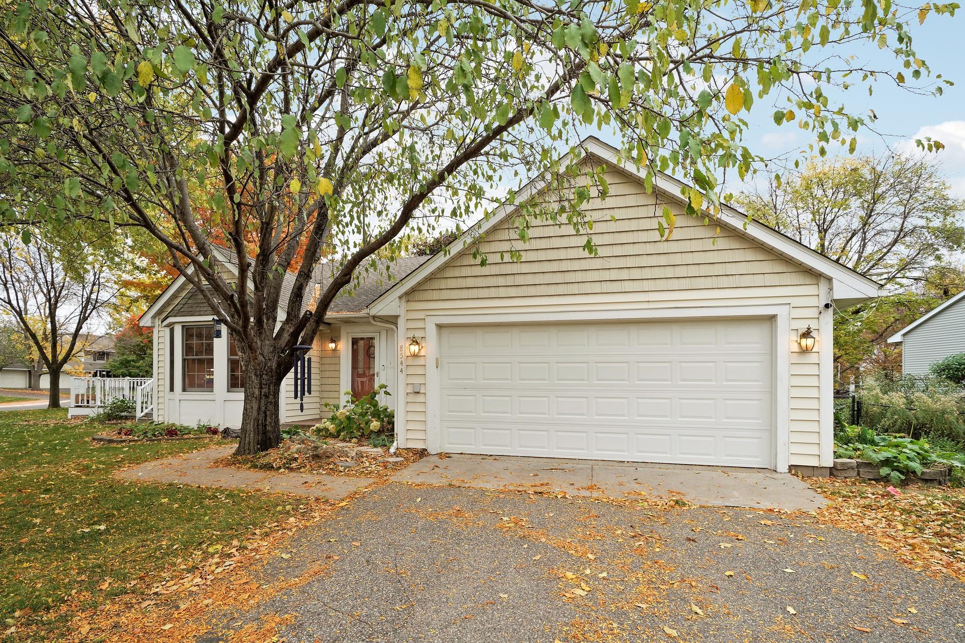 View of Residential at 8544 Sycamore Lane, Maple Grove MN 55369, Maple Grove (4 of 46) - Mike Wilen | Minnesota Team Real Estate