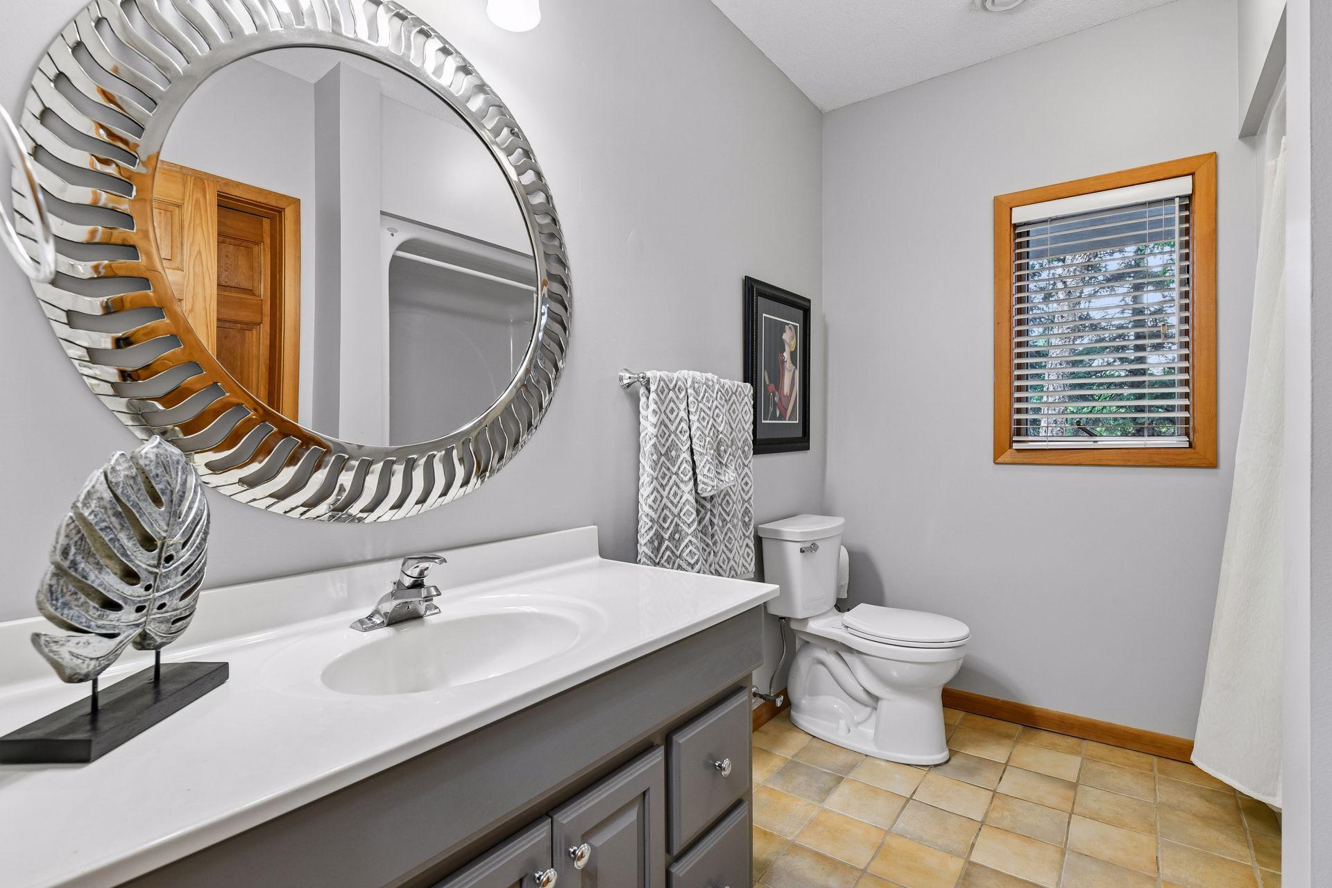 View of Residential at 4908 Malibu Drive, Edina MN 55436, Edina (33 of 41) - Mike Wilen | Minnesota Team Real Estate