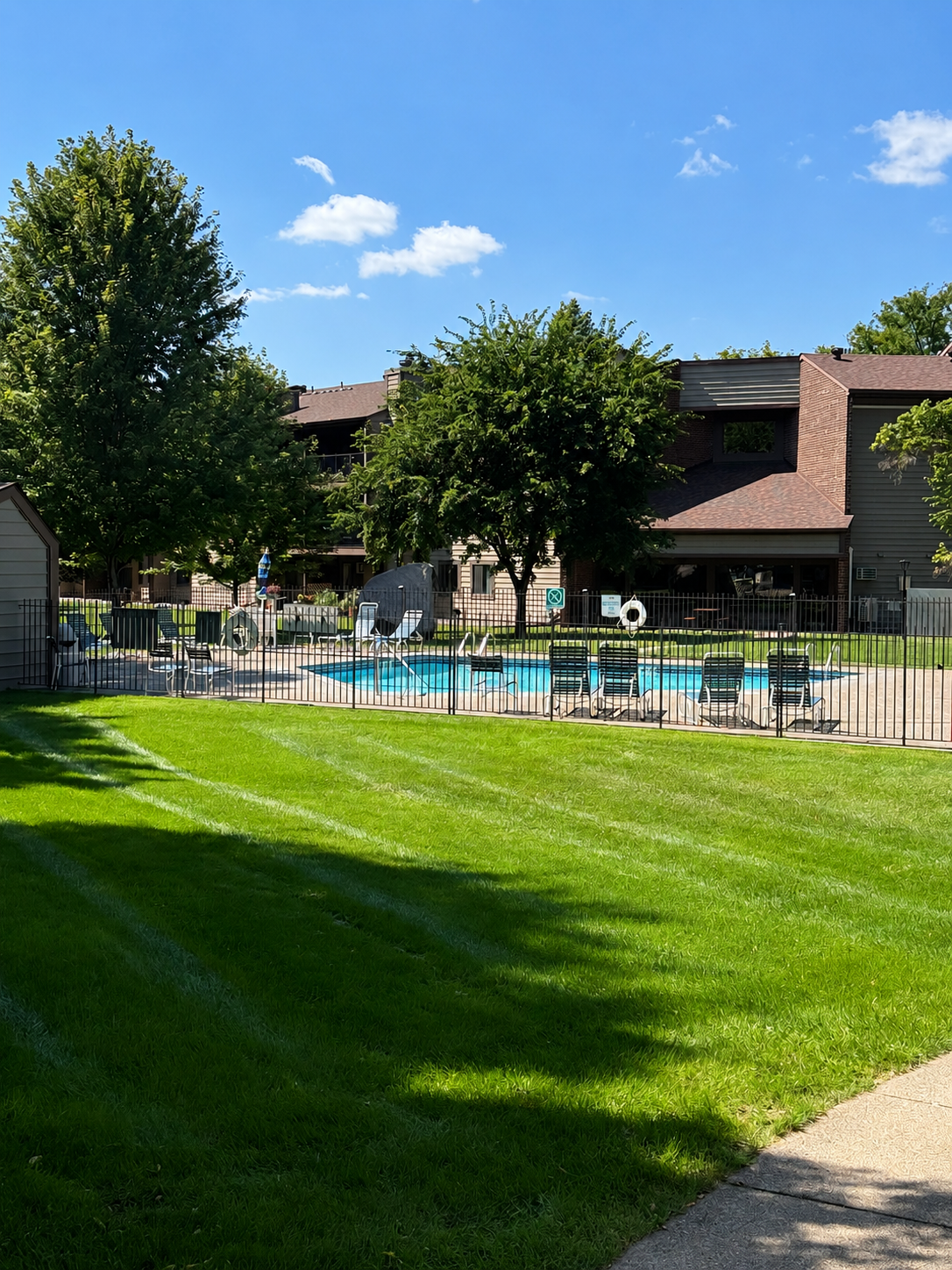 View of Residential at 7601 101st Street #114, Bloomington MN 55438, Bloomington (20 of 28) - Mike Wilen | Minnesota Team Real Estate
