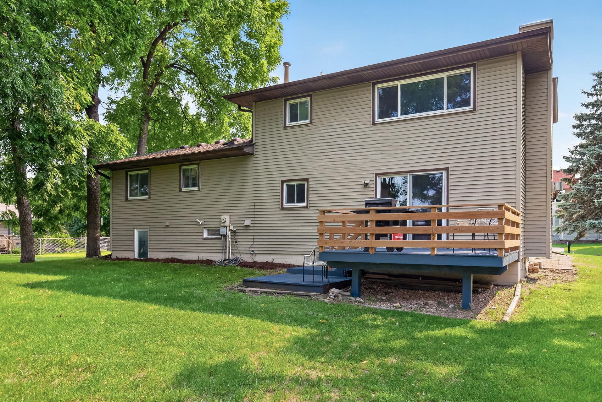View of Residential at 9844 Butternut Street, Coon Rapids MN 55448, Coon Rapids (38 of 42) - Mike Wilen | Minnesota Team Real Estate