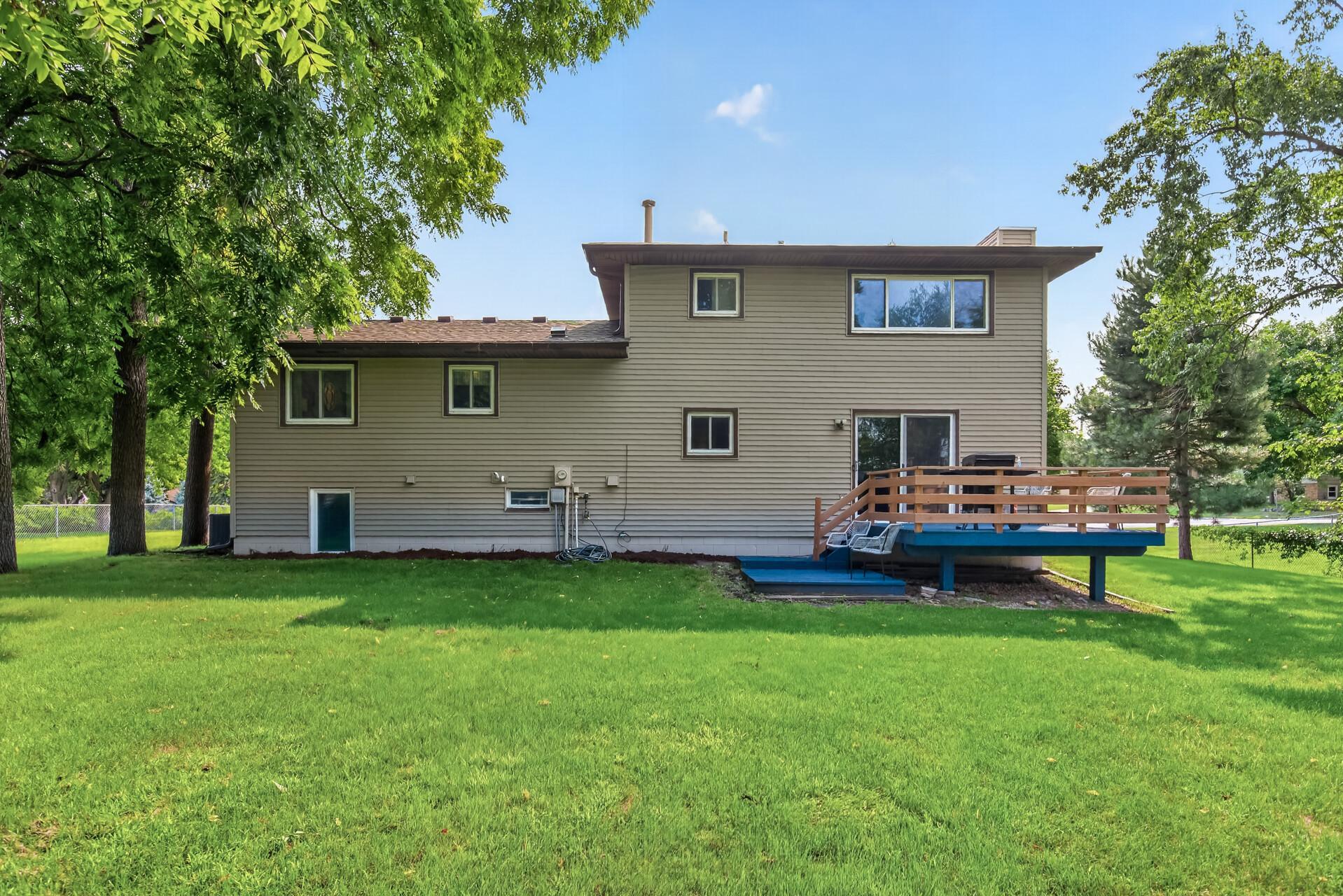 View of Residential at 9844 Butternut Street, Coon Rapids MN 55448, Coon Rapids (37 of 42) - Mike Wilen | Minnesota Team Real Estate