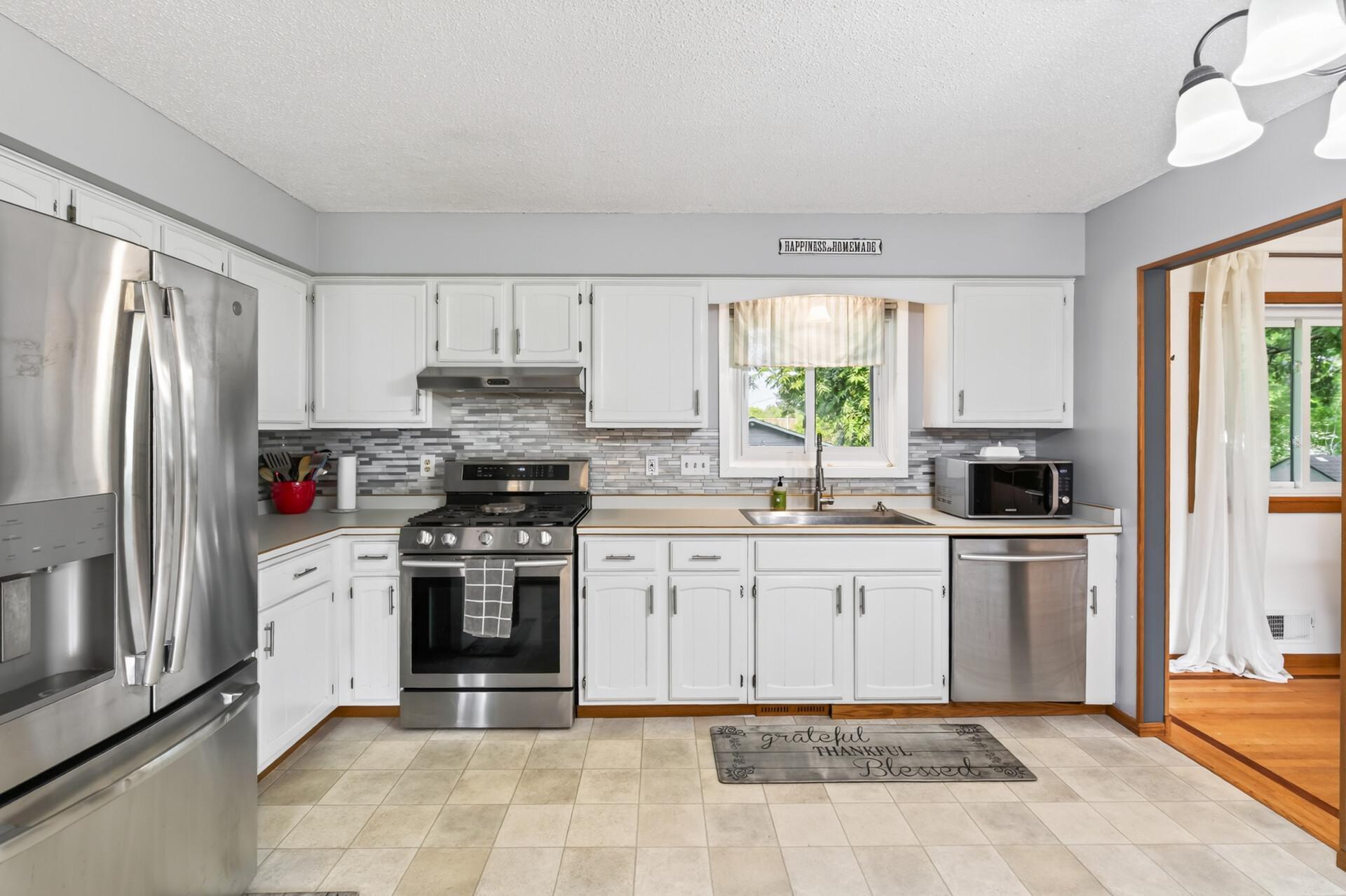View of Residential at 9844 Butternut Street, Coon Rapids MN 55448, Coon Rapids (19 of 42) - Mike Wilen | Minnesota Team Real Estate