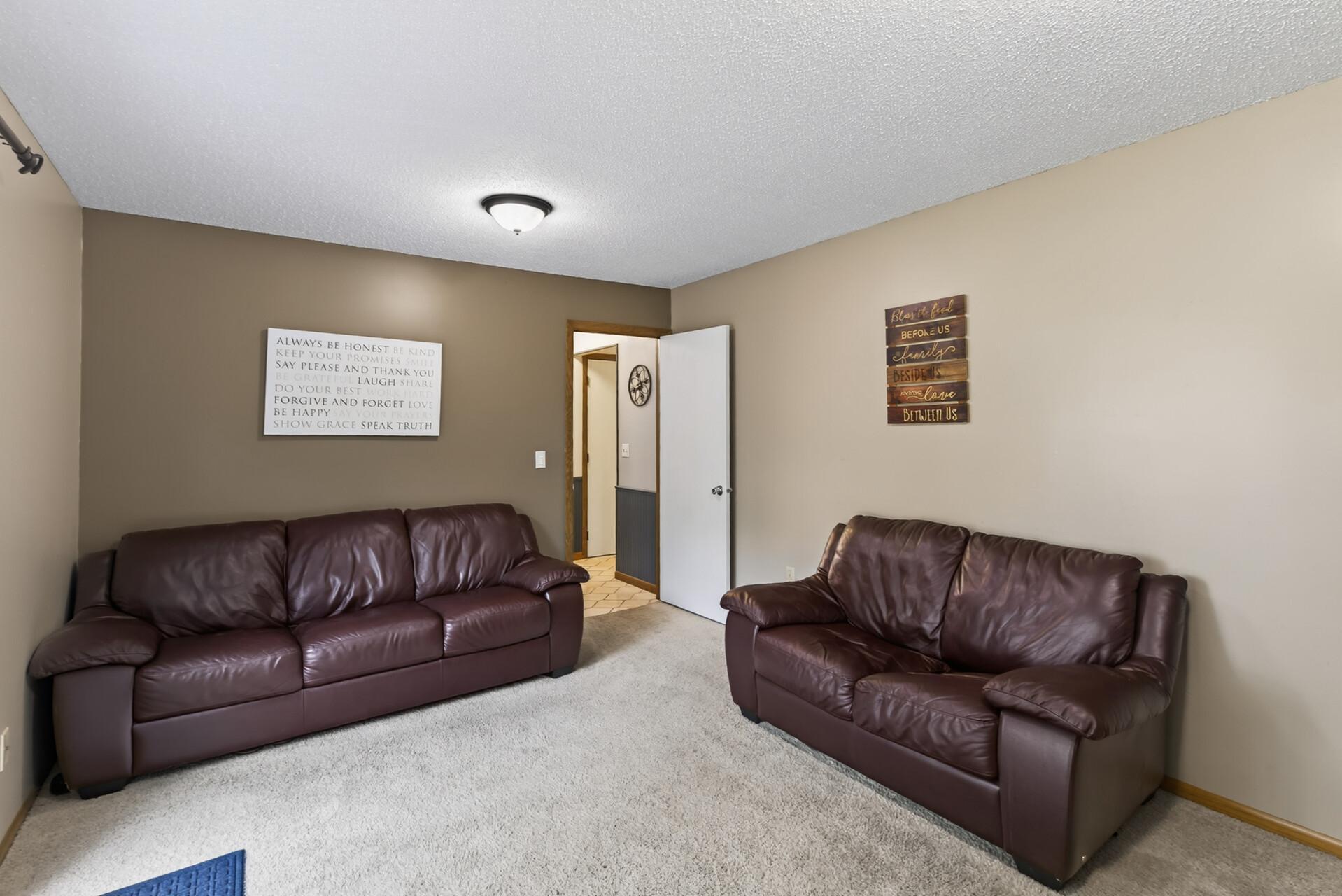 View of Residential at 9844 Butternut Street, Coon Rapids MN 55448, Coon Rapids (10 of 42) - Mike Wilen | Minnesota Team Real Estate