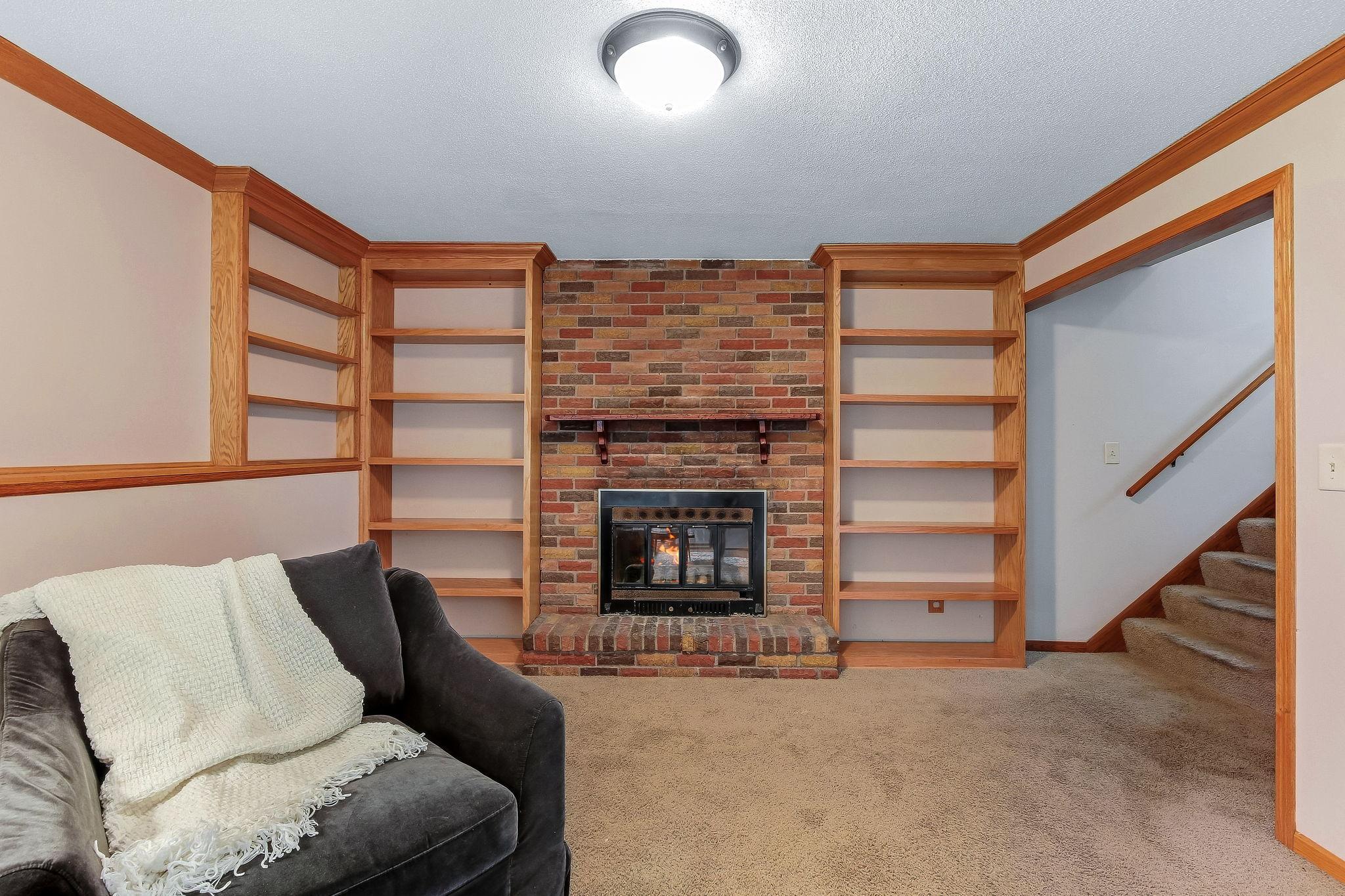 View of Residential at 13949 Gauntlet Court, Apple Valley MN 55124, Apple Valley (24 of 48) - Mike Wilen | Minnesota Team Real Estate