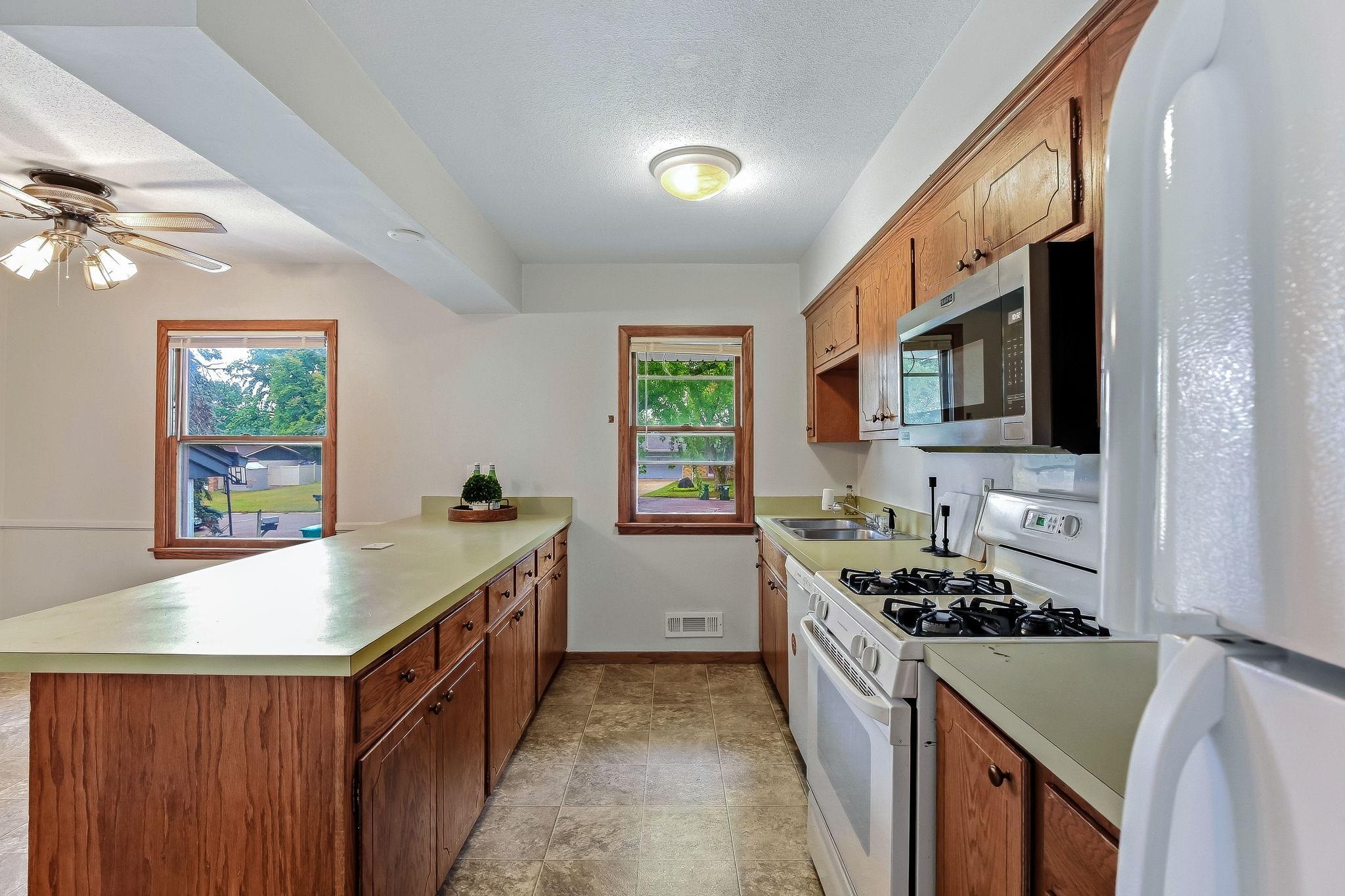 View of Residential at 13949 Gauntlet Court, Apple Valley MN 55124, Apple Valley (12 of 48) - Mike Wilen | Minnesota Team Real Estate