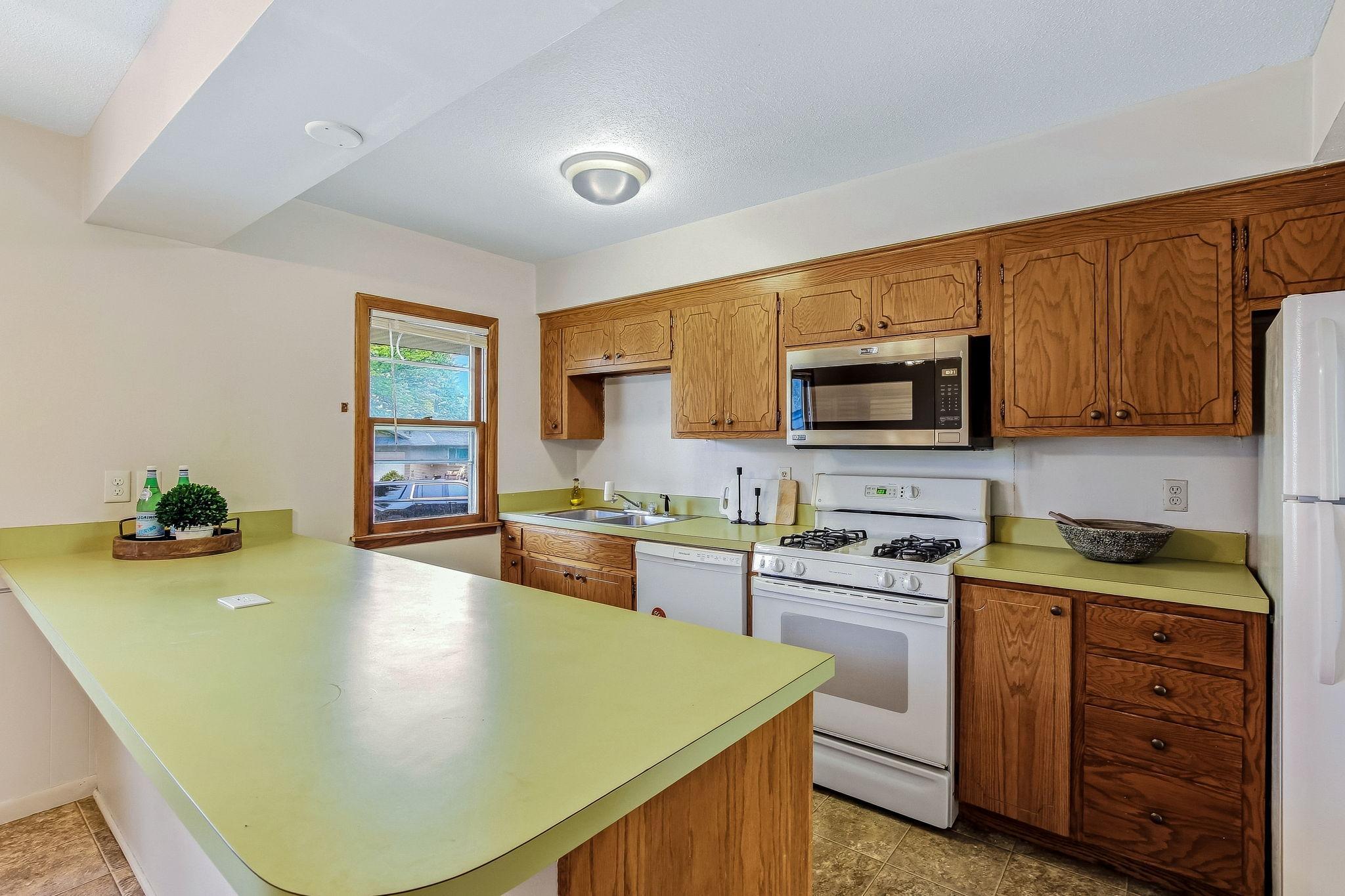 View of Residential at 13949 Gauntlet Court, Apple Valley MN 55124, Apple Valley (11 of 48) - Mike Wilen | Minnesota Team Real Estate
