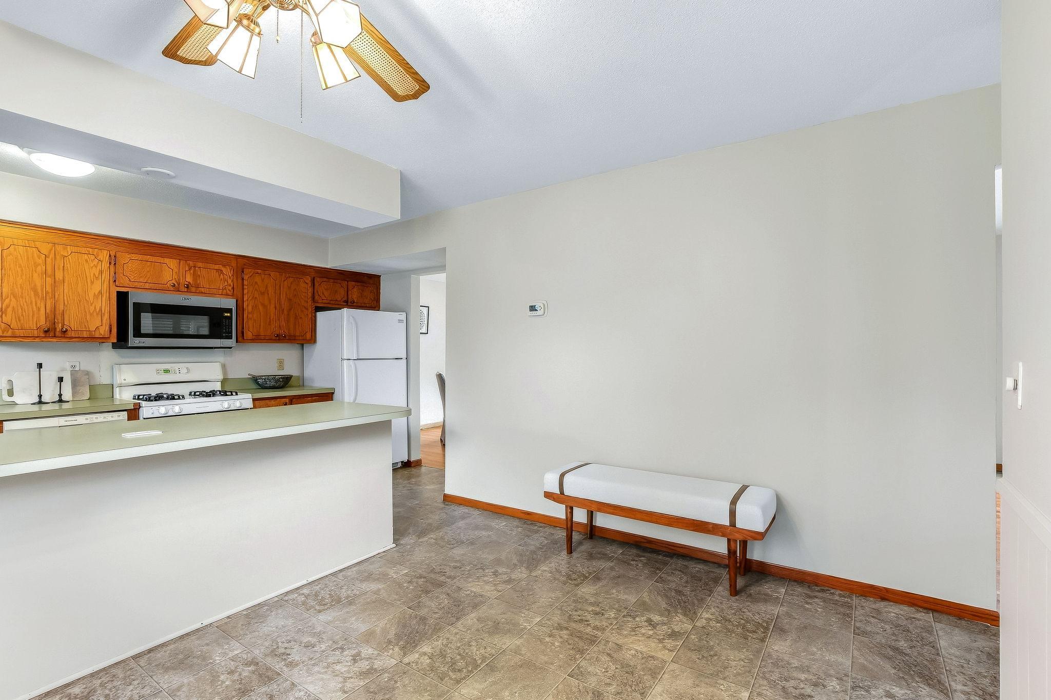 View of Residential at 13949 Gauntlet Court, Apple Valley MN 55124, Apple Valley (14 of 48) - Mike Wilen | Minnesota Team Real Estate