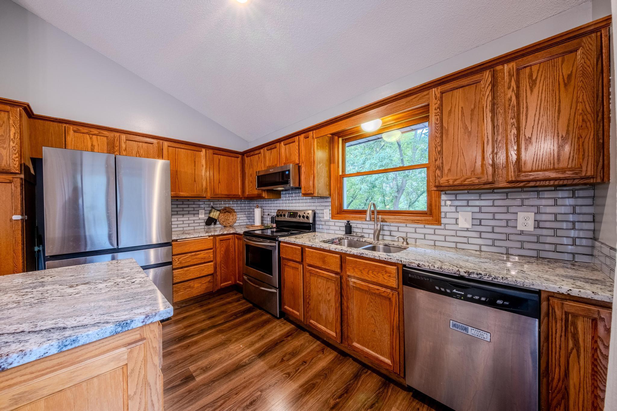 View of Residential at 5962 Ridge Drive, Savage MN 55378, Savage (12 of 37) - Mike Wilen | Minnesota Team Real Estate