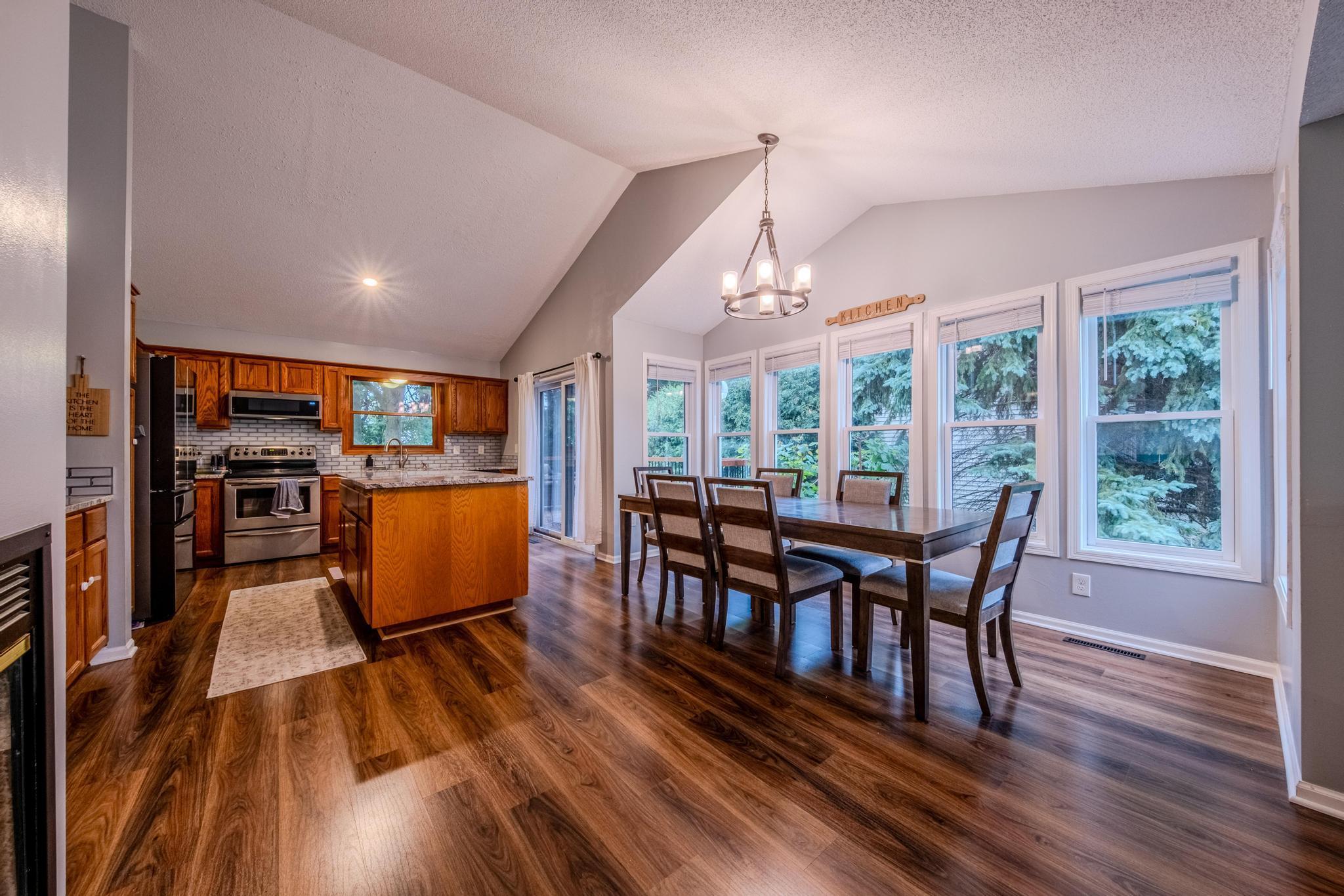 View of Residential at 5962 Ridge Drive, Savage MN 55378, Savage (8 of 37) - Mike Wilen | Minnesota Team Real Estate