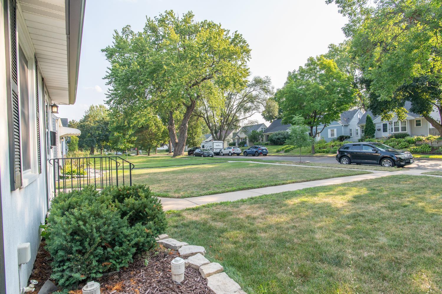 View of Residential at 2821 Edgewood Avenue, Saint Louis Park MN 55426, Saint Louis Park (32 of 32) - Mike Wilen | Minnesota Team Real Estate