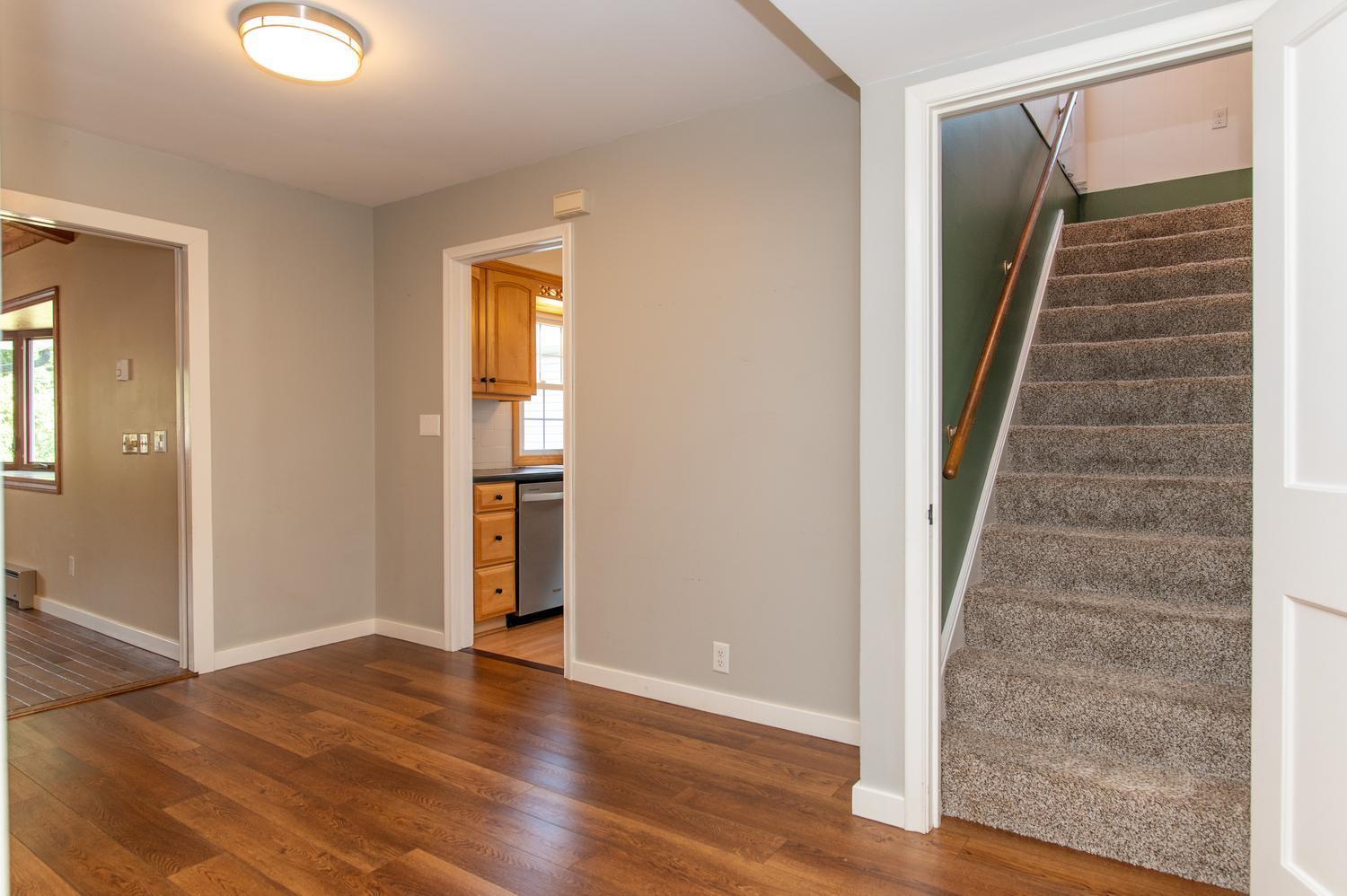 View of Residential at 2821 Edgewood Avenue, Saint Louis Park MN 55426, Saint Louis Park (9 of 32) - Mike Wilen | Minnesota Team Real Estate