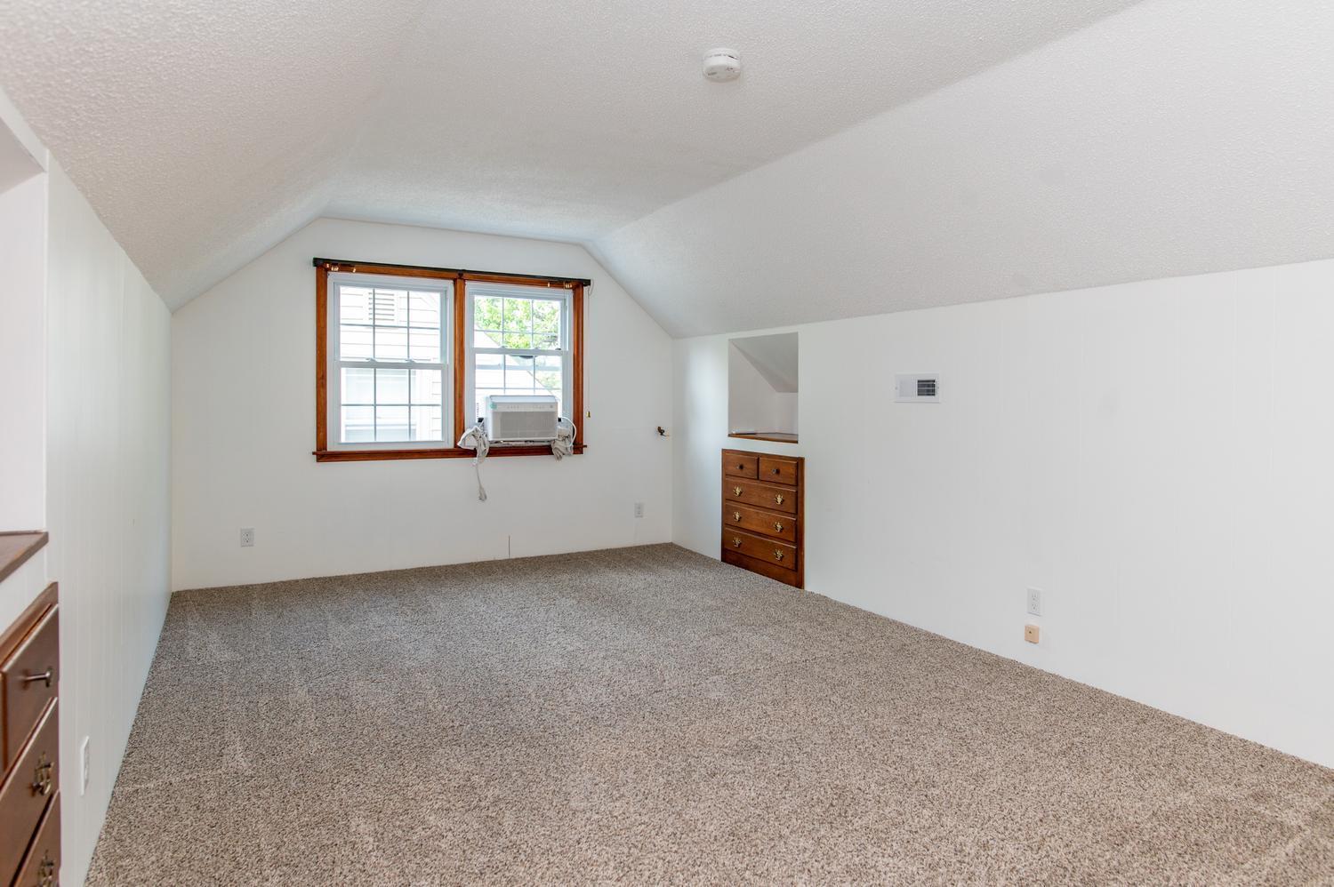 View of Residential at 2821 Edgewood Avenue, Saint Louis Park MN 55426, Saint Louis Park (19 of 32) - Mike Wilen | Minnesota Team Real Estate