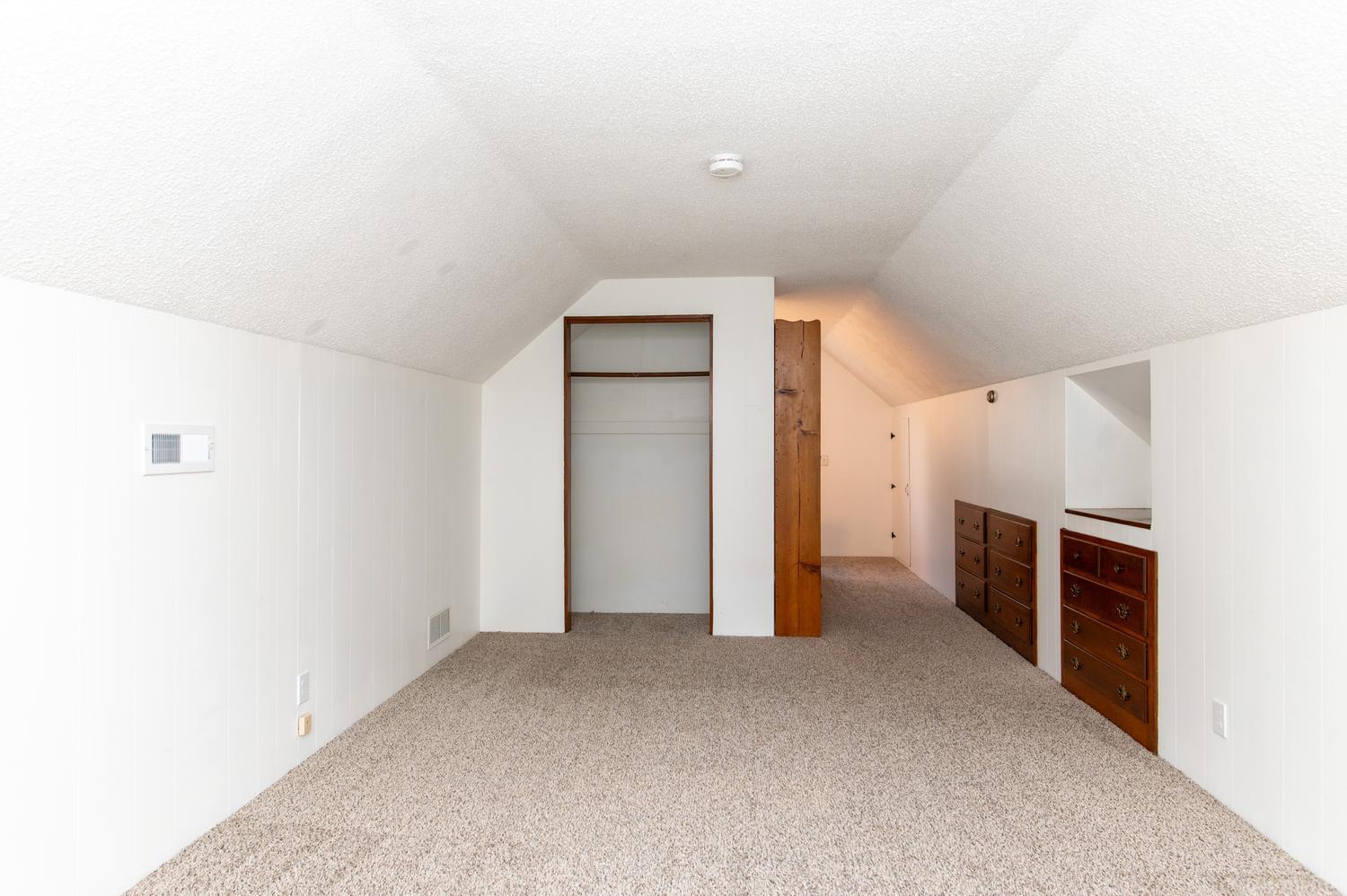 View of Residential at 2821 Edgewood Avenue, Saint Louis Park MN 55426, Saint Louis Park (20 of 32) - Mike Wilen | Minnesota Team Real Estate