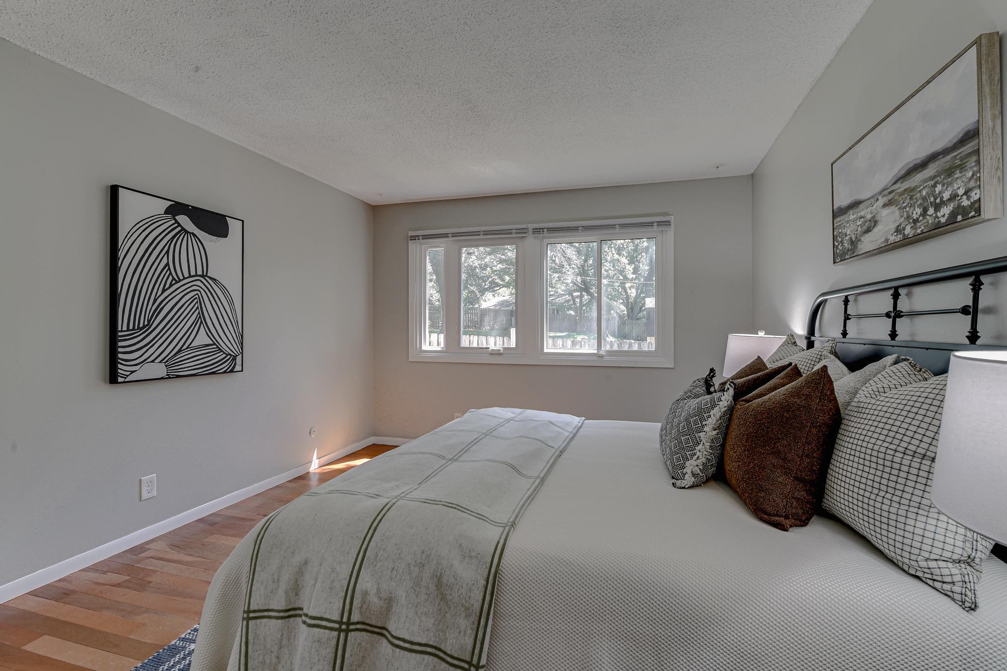 View of Residential at 16010 Oak Shore Drive, Lakeville MN 55044, Lakeville (15 of 49) - Mike Wilen | Minnesota Team Real Estate