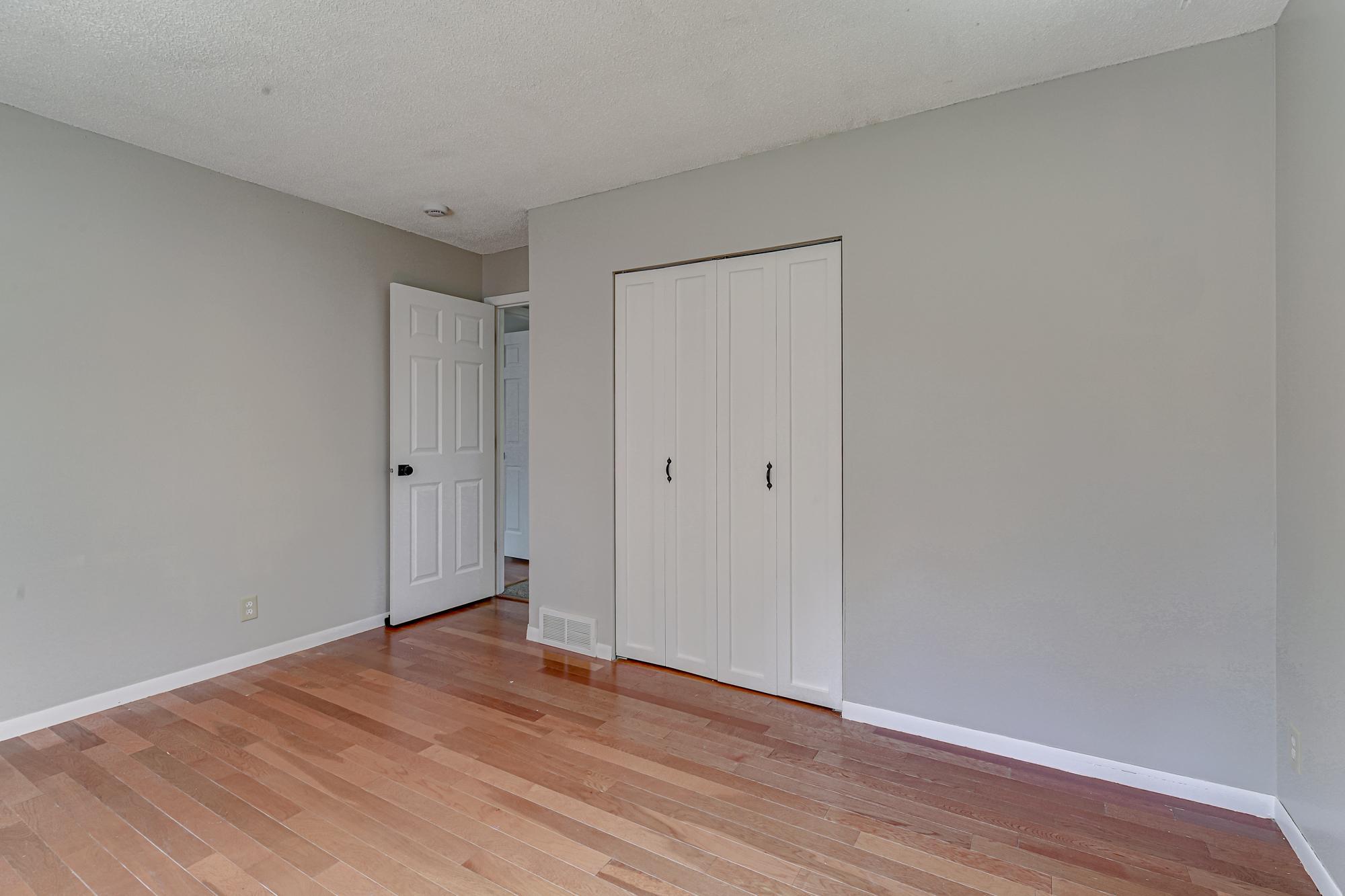 View of Residential at 16010 Oak Shore Drive, Lakeville MN 55044, Lakeville (21 of 49) - Mike Wilen | Minnesota Team Real Estate