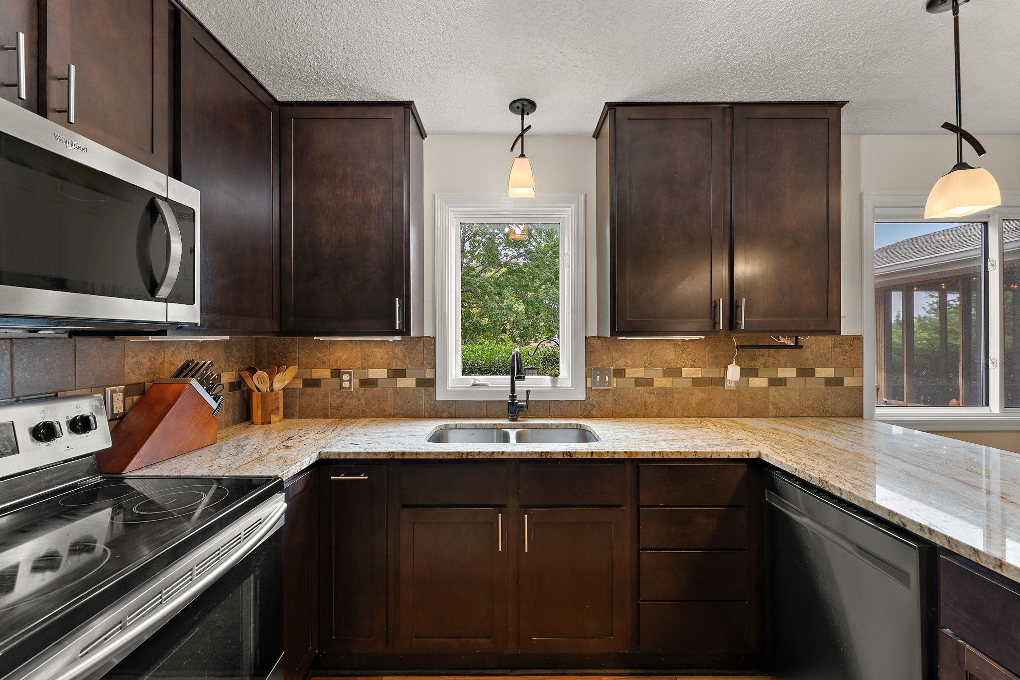 View of Residential at 15659 Highview Lane, Apple Valley MN 55124, Apple Valley (13 of 46) - Mike Wilen | Minnesota Team Real Estate
