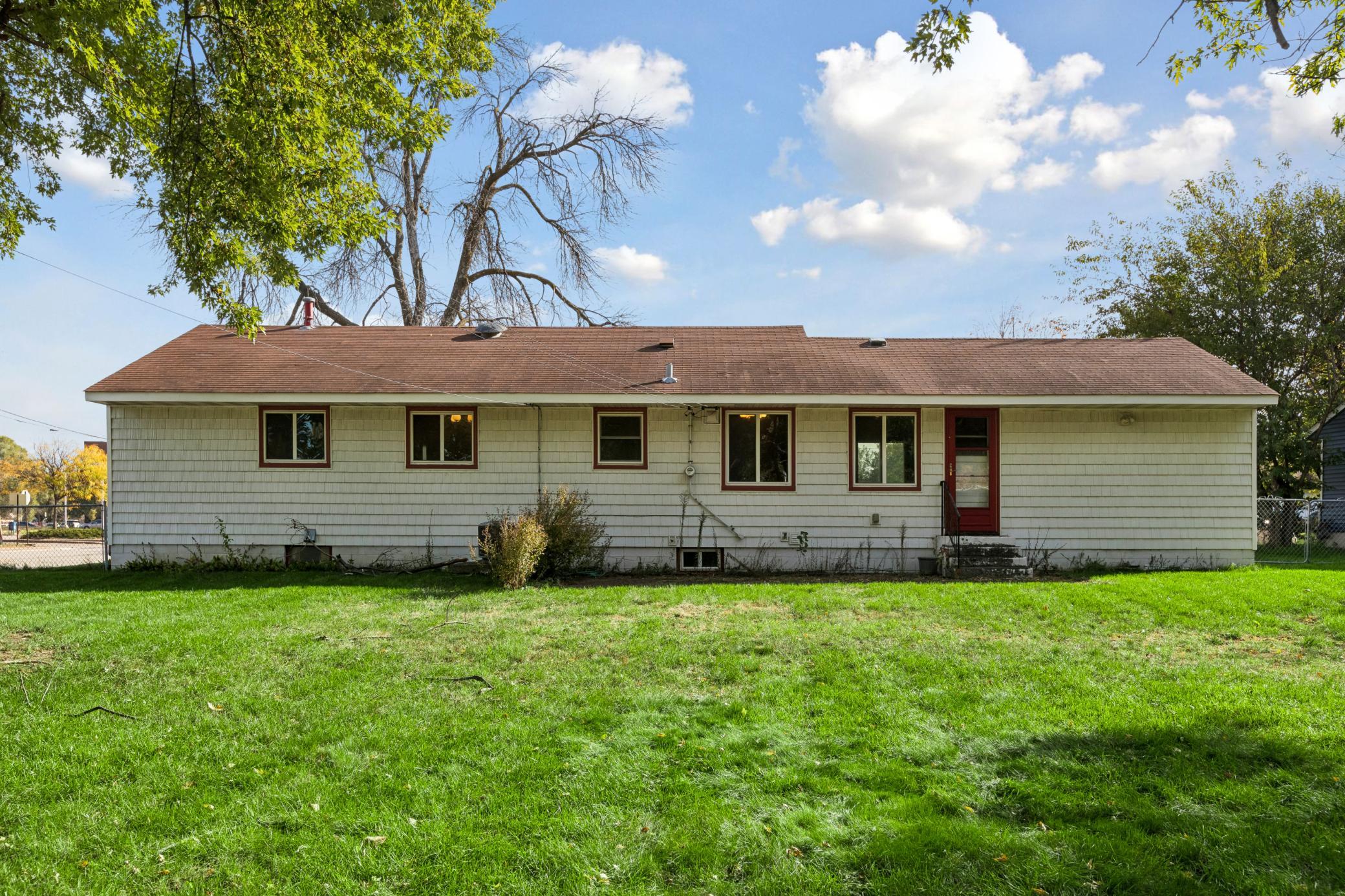 View of Residential at 5737 Northport Drive, Brooklyn Center MN 55429, Brooklyn Center (31 of 50) - Mike Wilen | Minnesota Team Real Estate