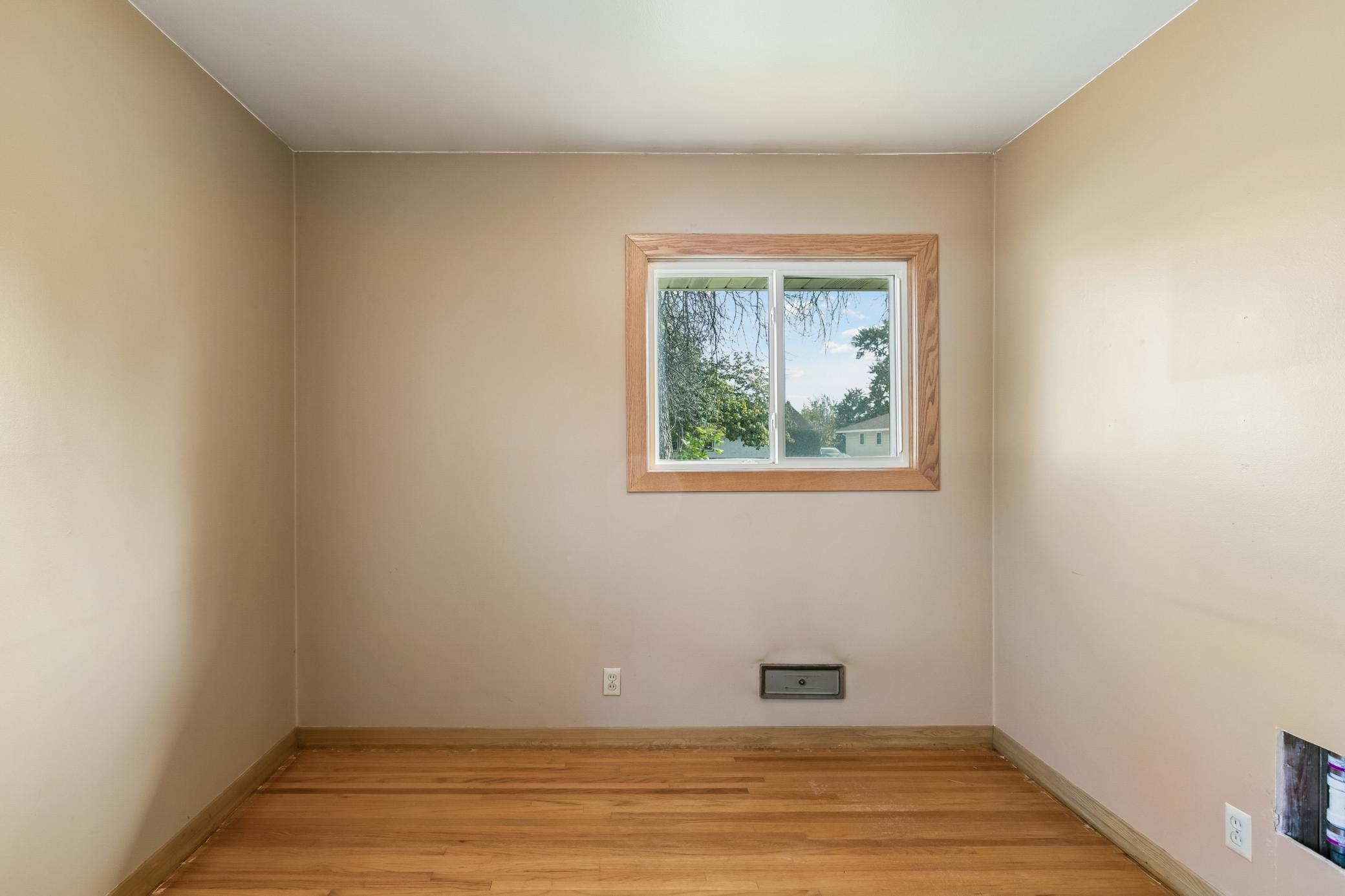 View of Residential at 5737 Northport Drive, Brooklyn Center MN 55429, Brooklyn Center (24 of 50) - Mike Wilen | Minnesota Team Real Estate
