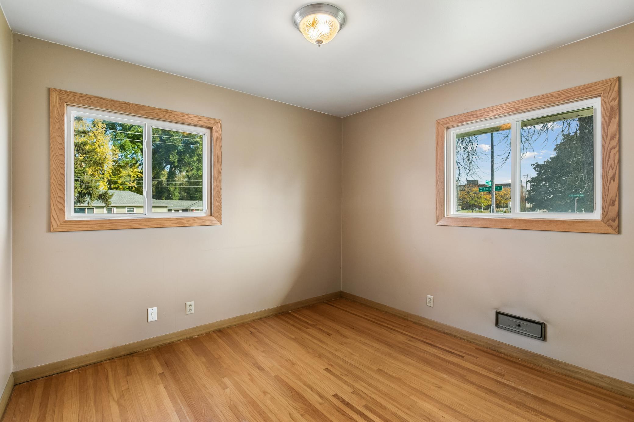 View of Residential at 5737 Northport Drive, Brooklyn Center MN 55429, Brooklyn Center (23 of 50) - Mike Wilen | Minnesota Team Real Estate