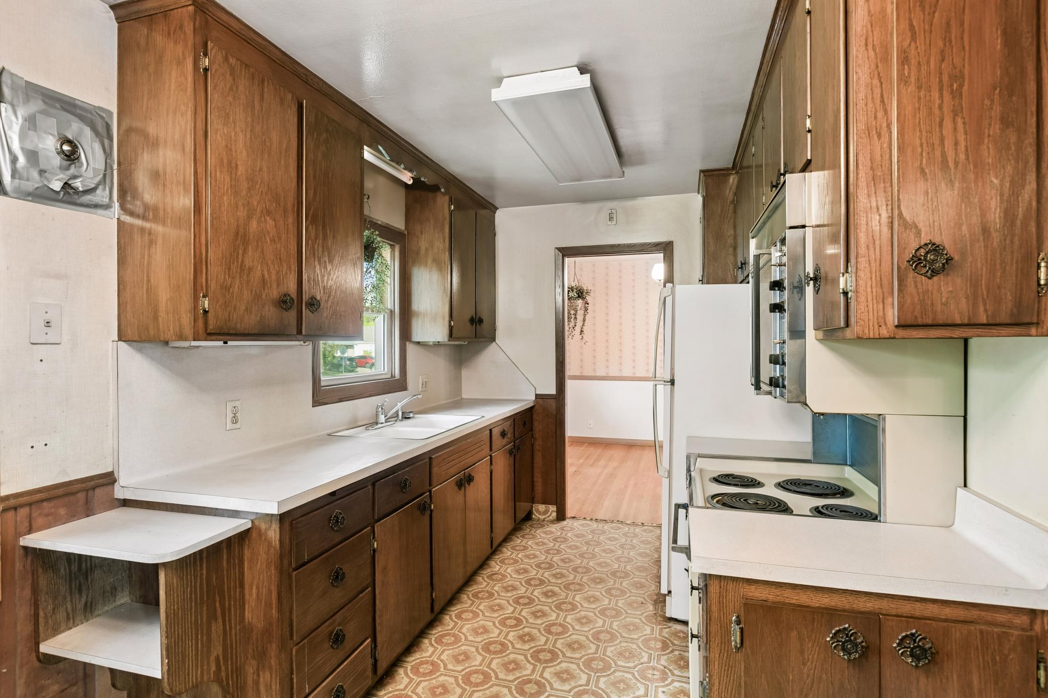 View of Residential at 5737 Northport Drive, Brooklyn Center MN 55429, Brooklyn Center (11 of 50) - Mike Wilen | Minnesota Team Real Estate