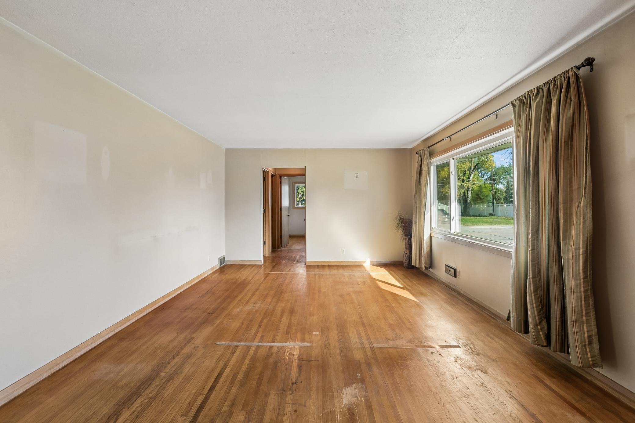 View of Residential at 5737 Northport Drive, Brooklyn Center MN 55429, Brooklyn Center (4 of 50) - Mike Wilen | Minnesota Team Real Estate