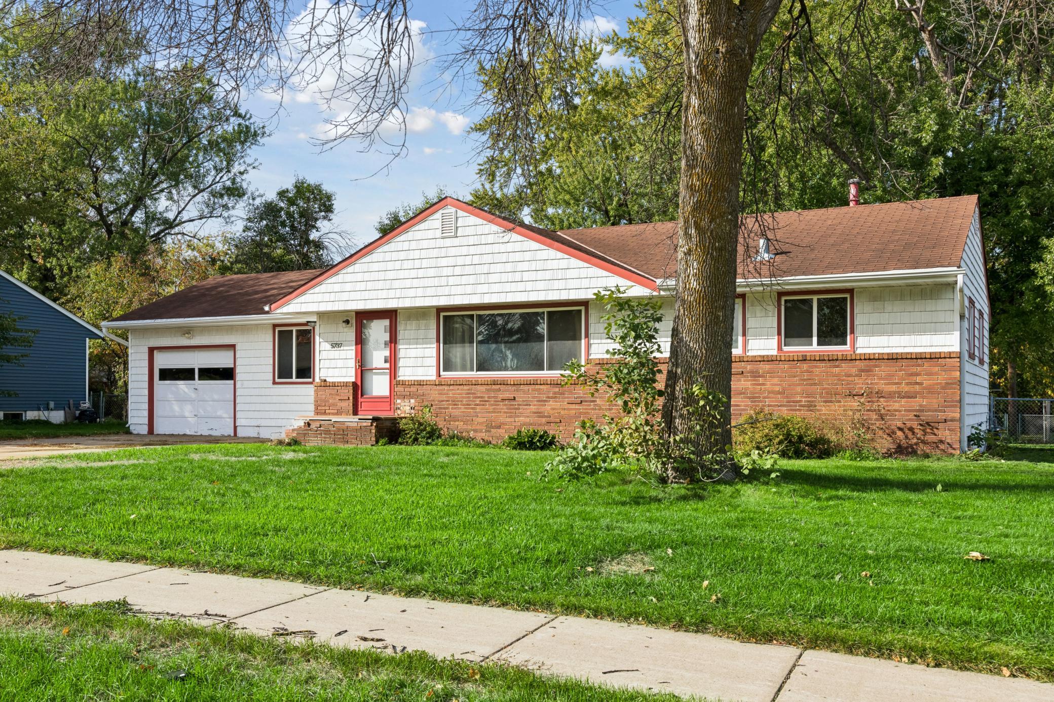 View of Residential at 5737 Northport Drive, Brooklyn Center MN 55429, Brooklyn Center (2 of 50) - Mike Wilen | Minnesota Team Real Estate